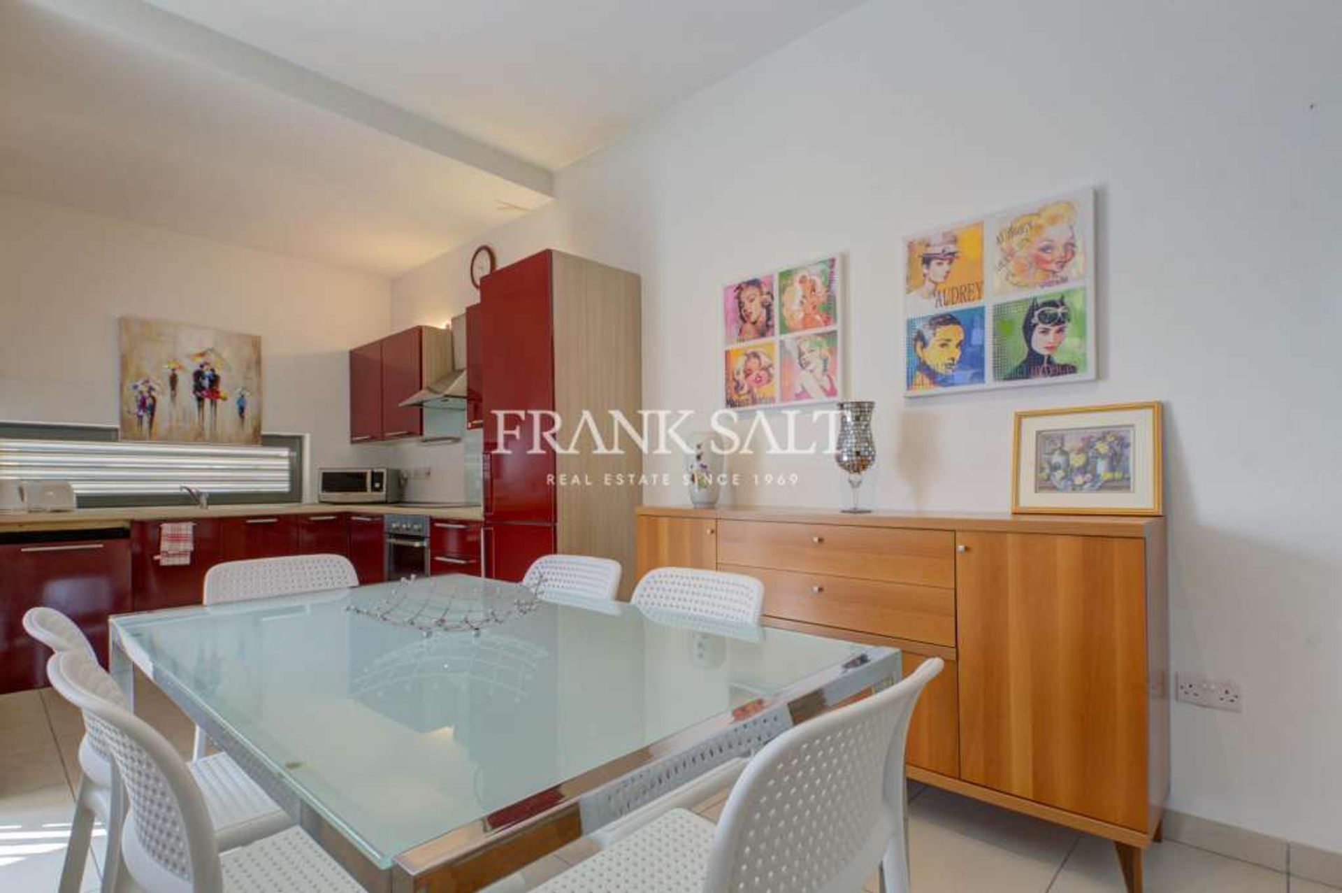 Condominium dans Saint Julian's,  11549507