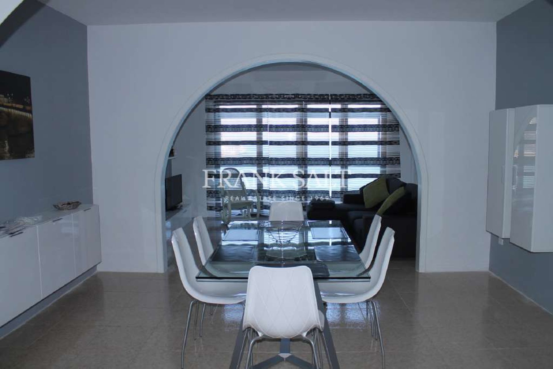 Condominium in San Giljan, San Giljan 11549523