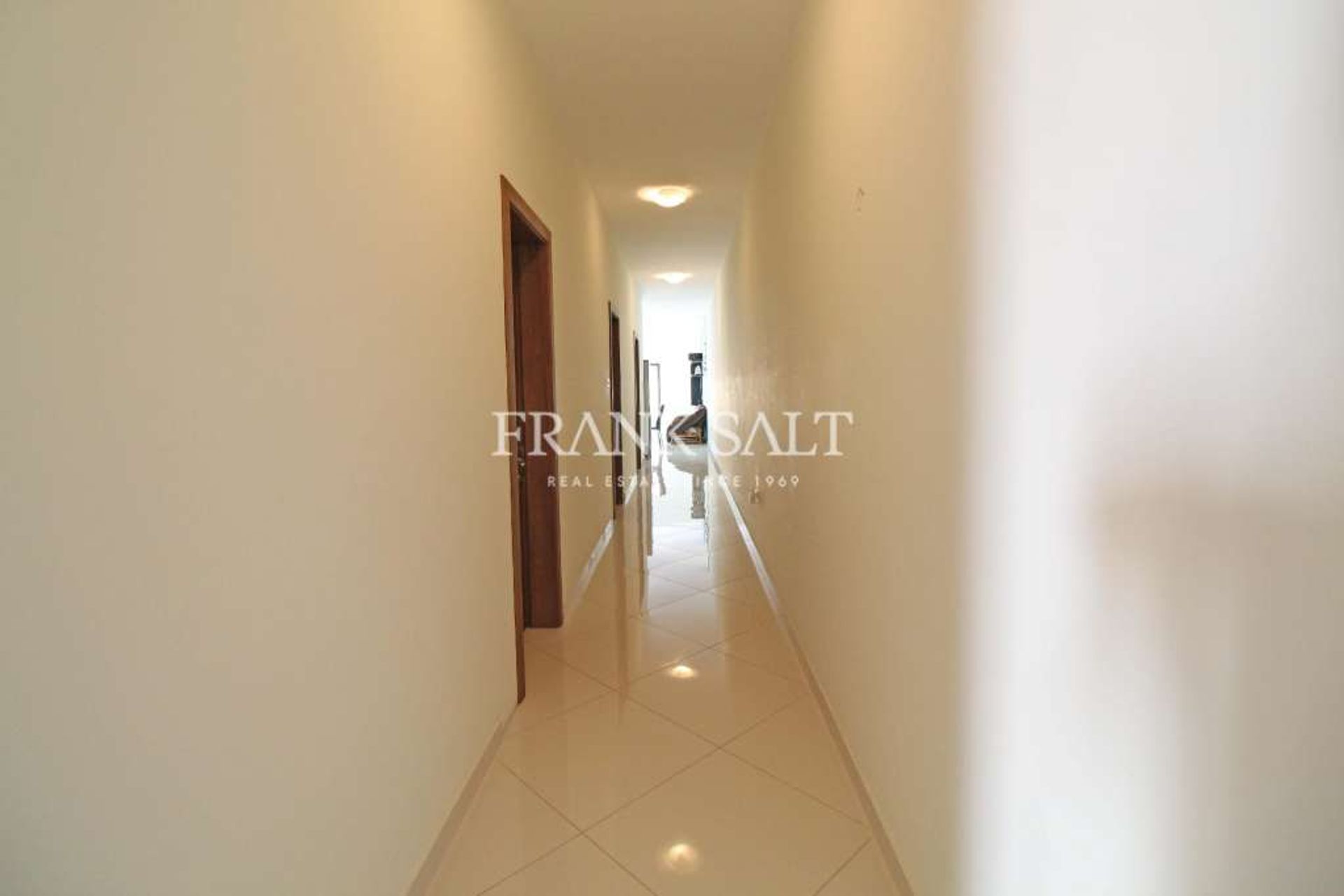 Condominio nel Zurrieq, Zurrieq 11549640