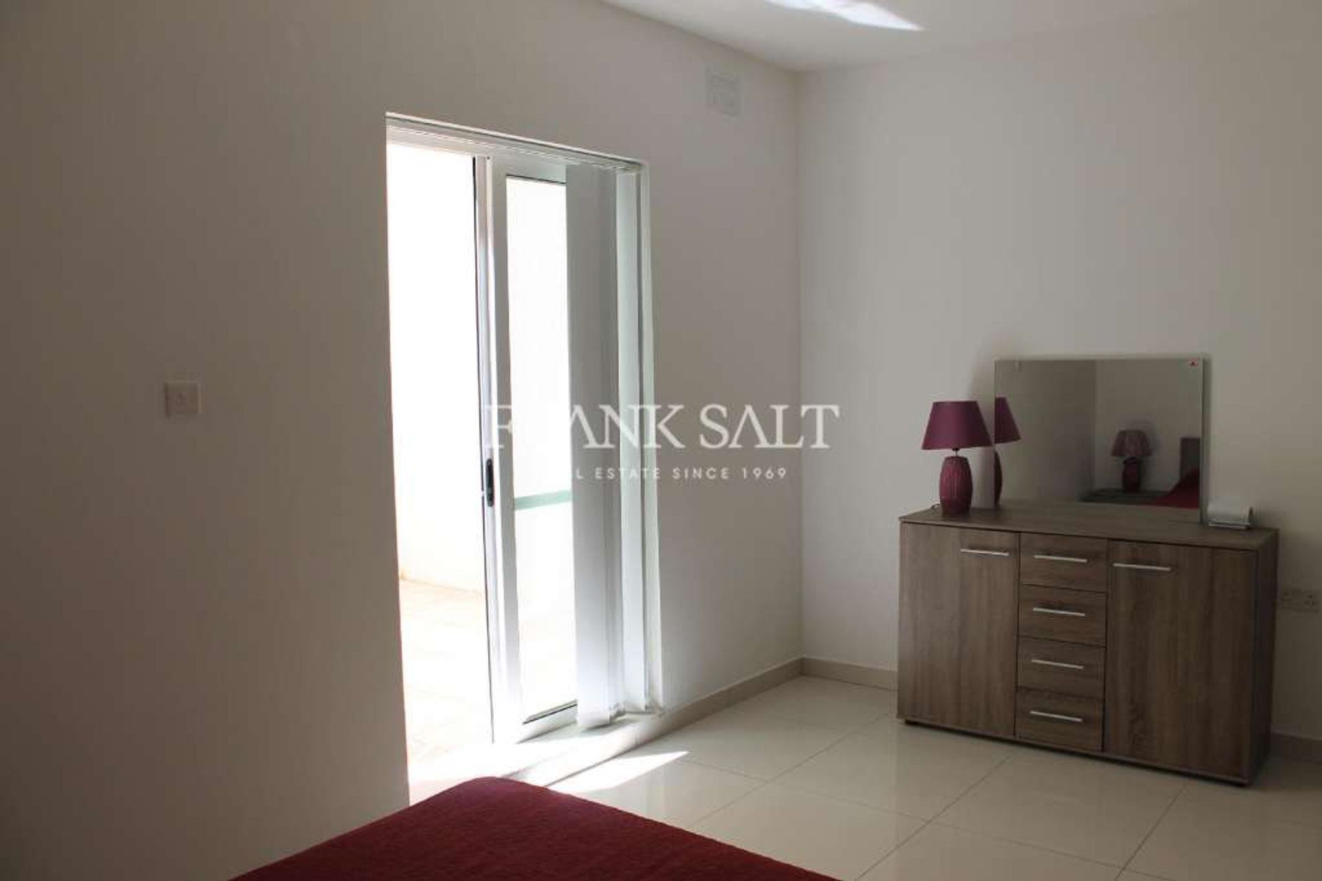 Condominio en Tal-Mejda, Swieqi 11549833