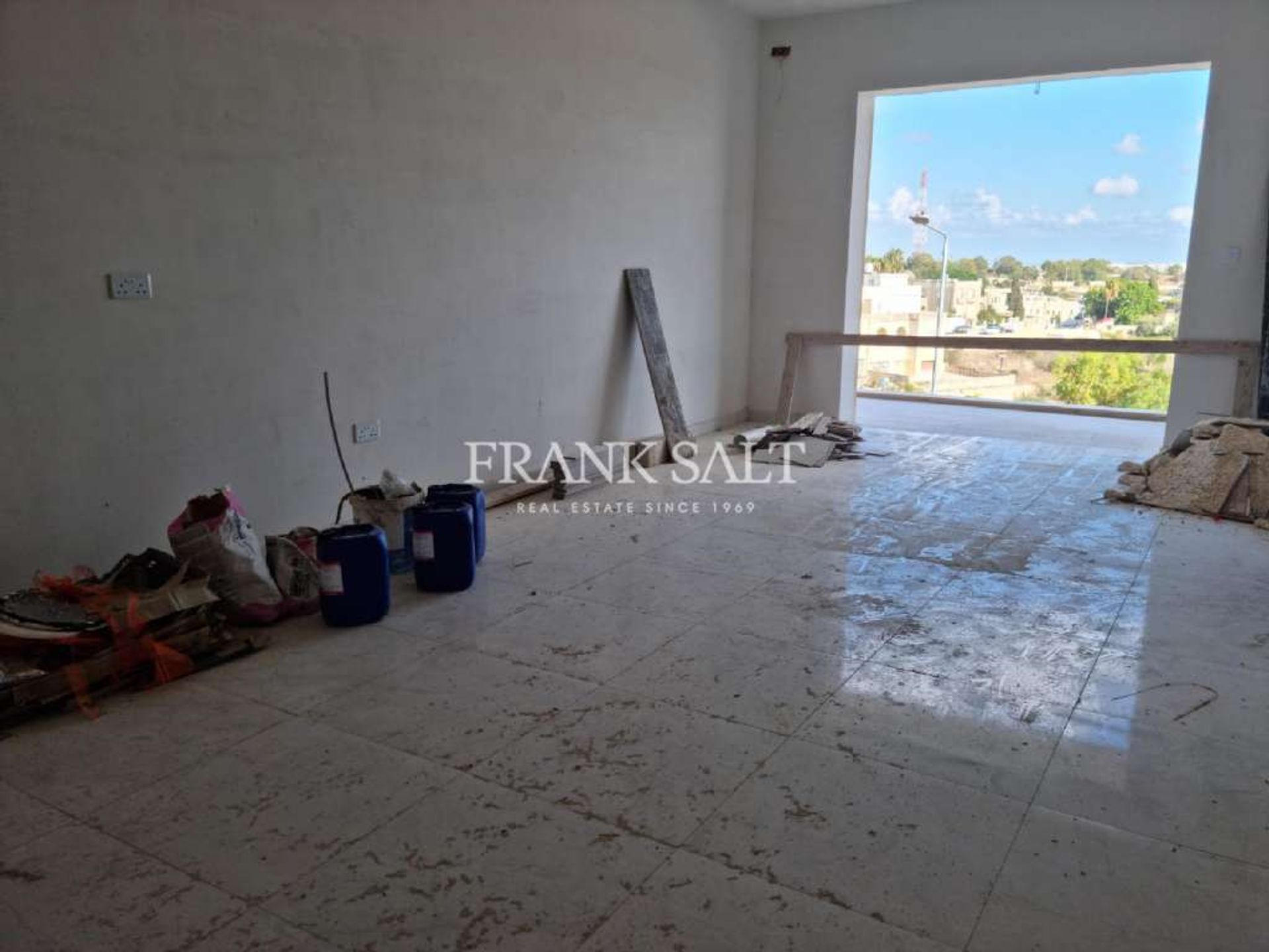 Condominium in Naxxar,  11550398