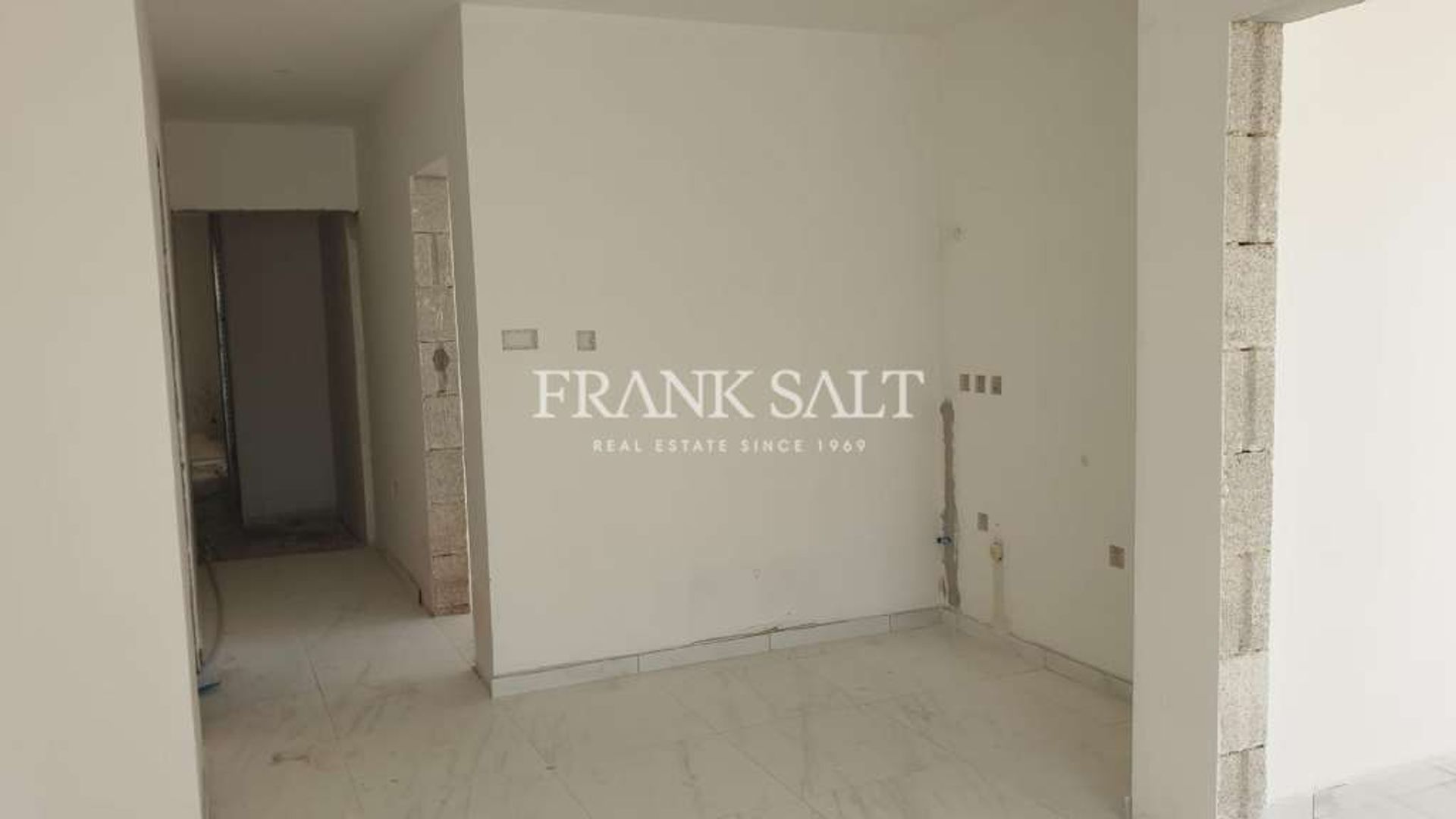 Condominio en San Gwann, San Gwann 11550431