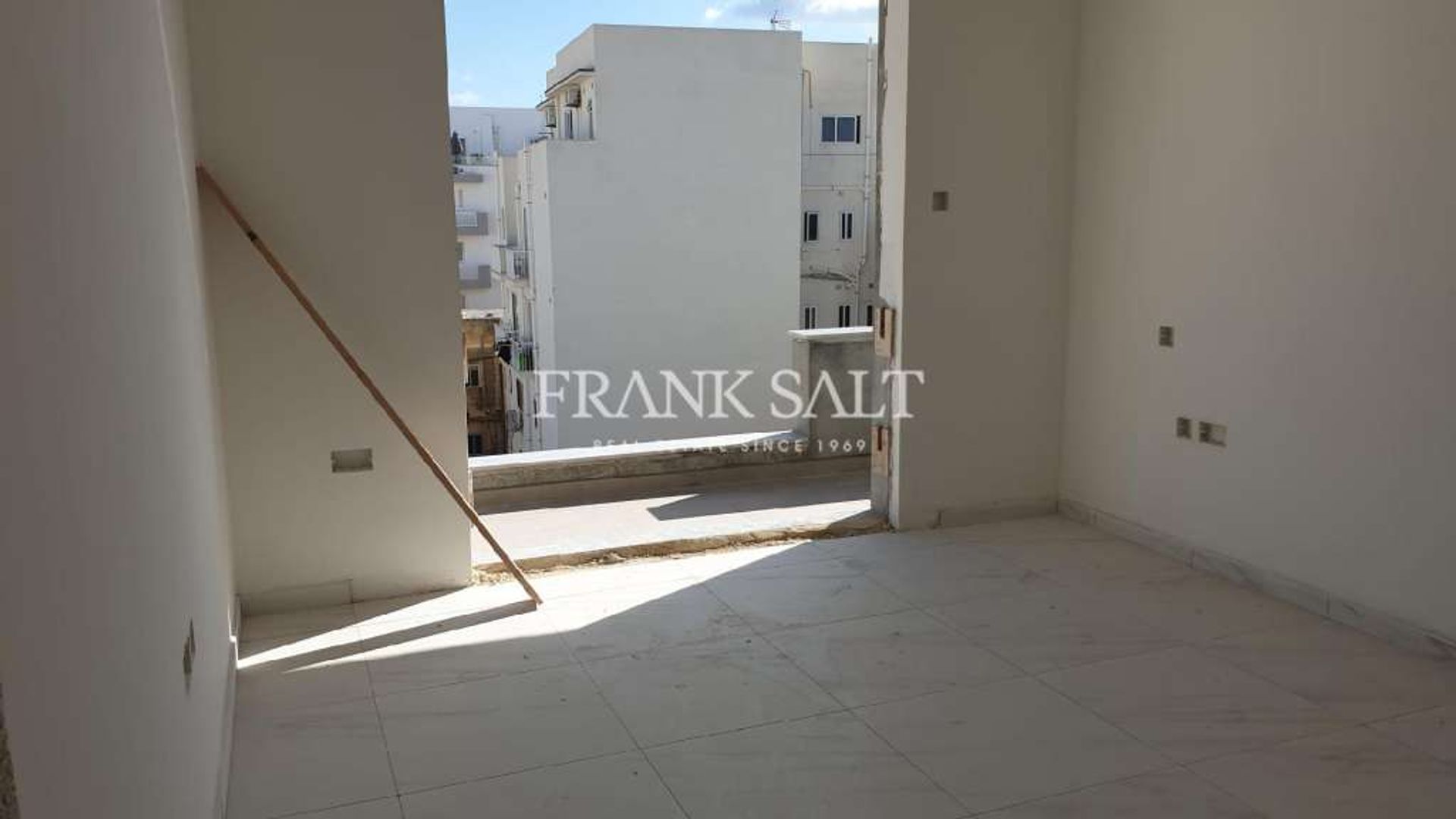 Condominio en San Gwann, San Gwann 11550431