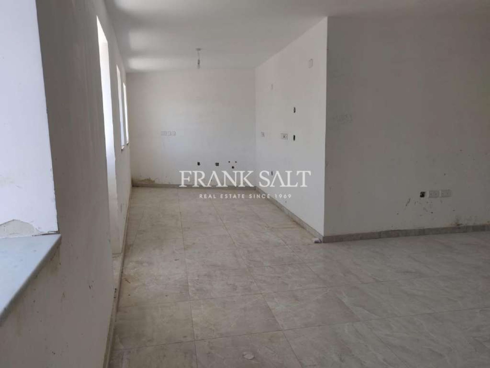 Condominium in Qormi, Qormi 11550436