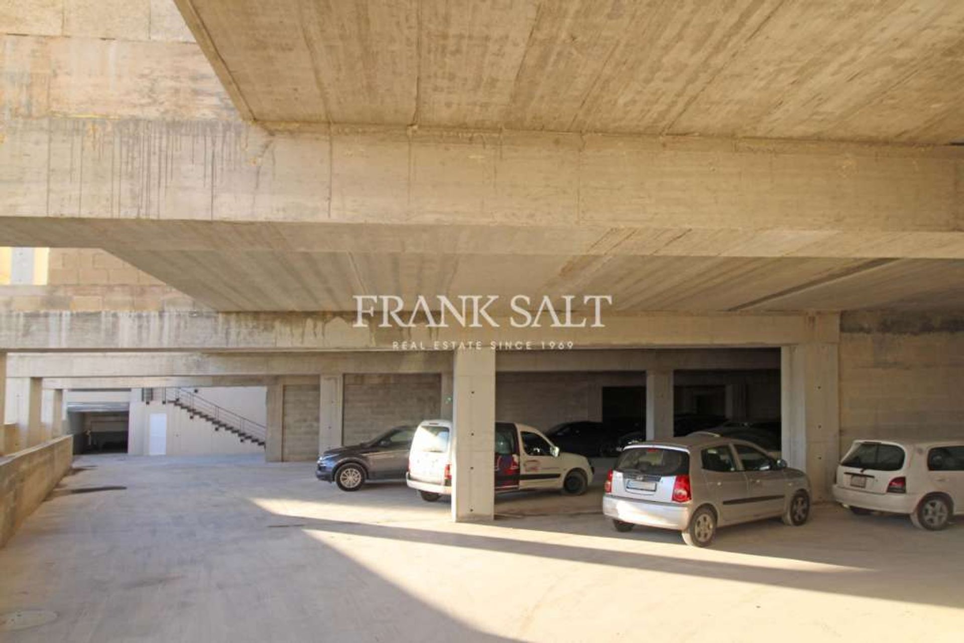 Industrial no Naxxar,  11550697