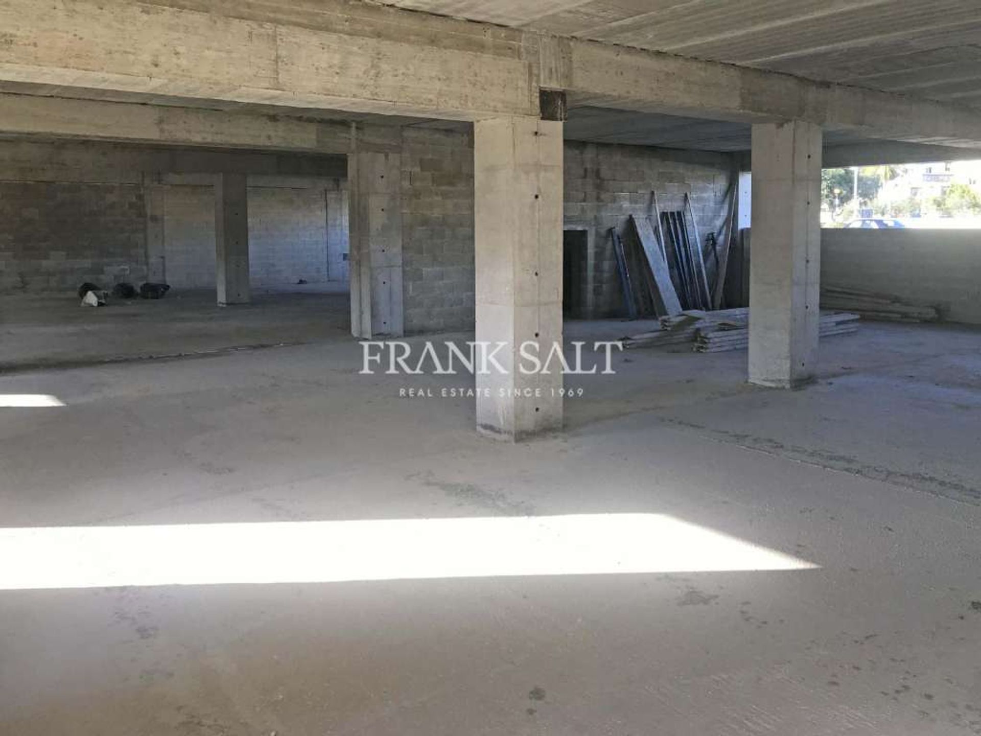 Industrial no Naxxar,  11550697