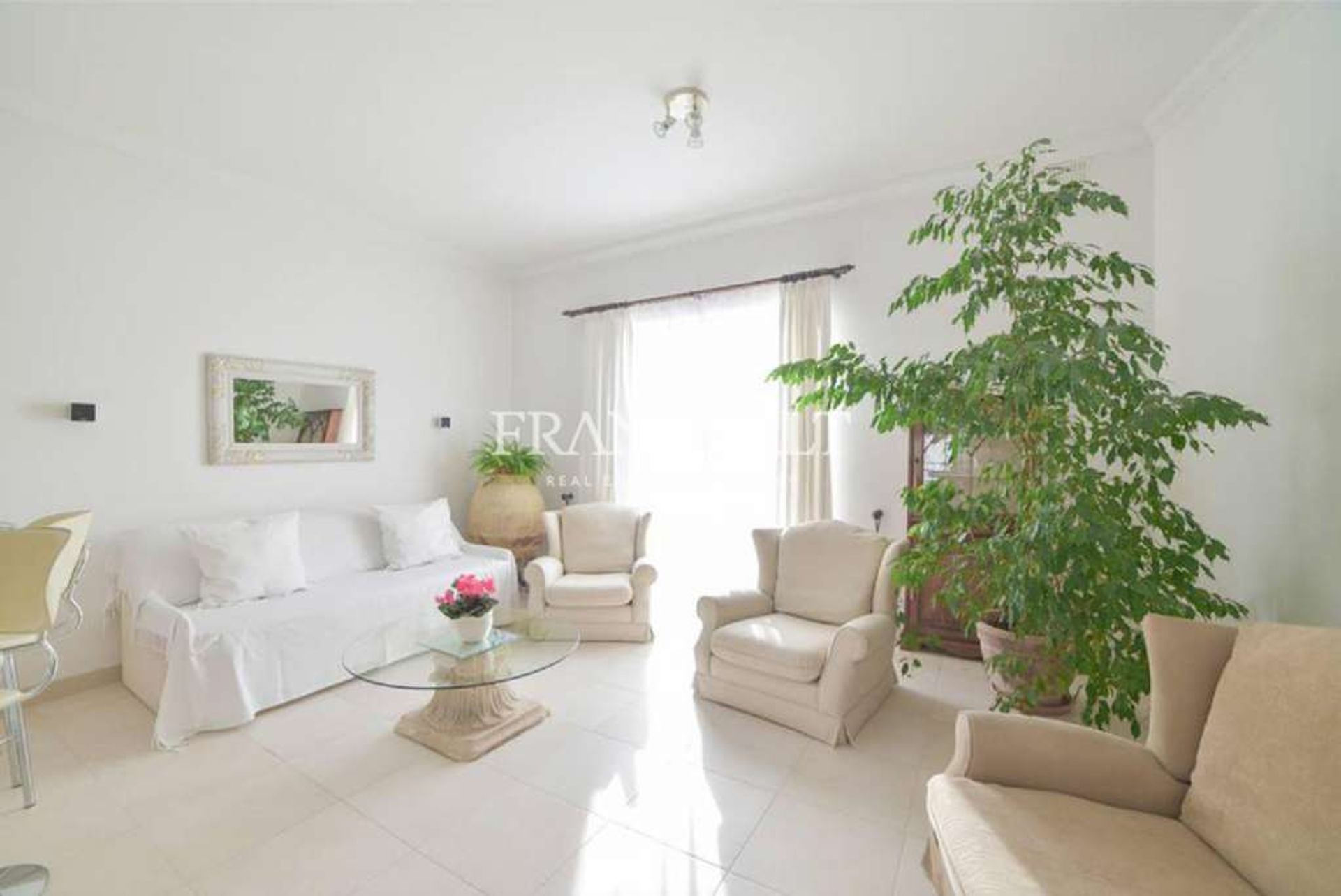 Condominium in Bahar ic-Caghaq, Naxxar 11551069