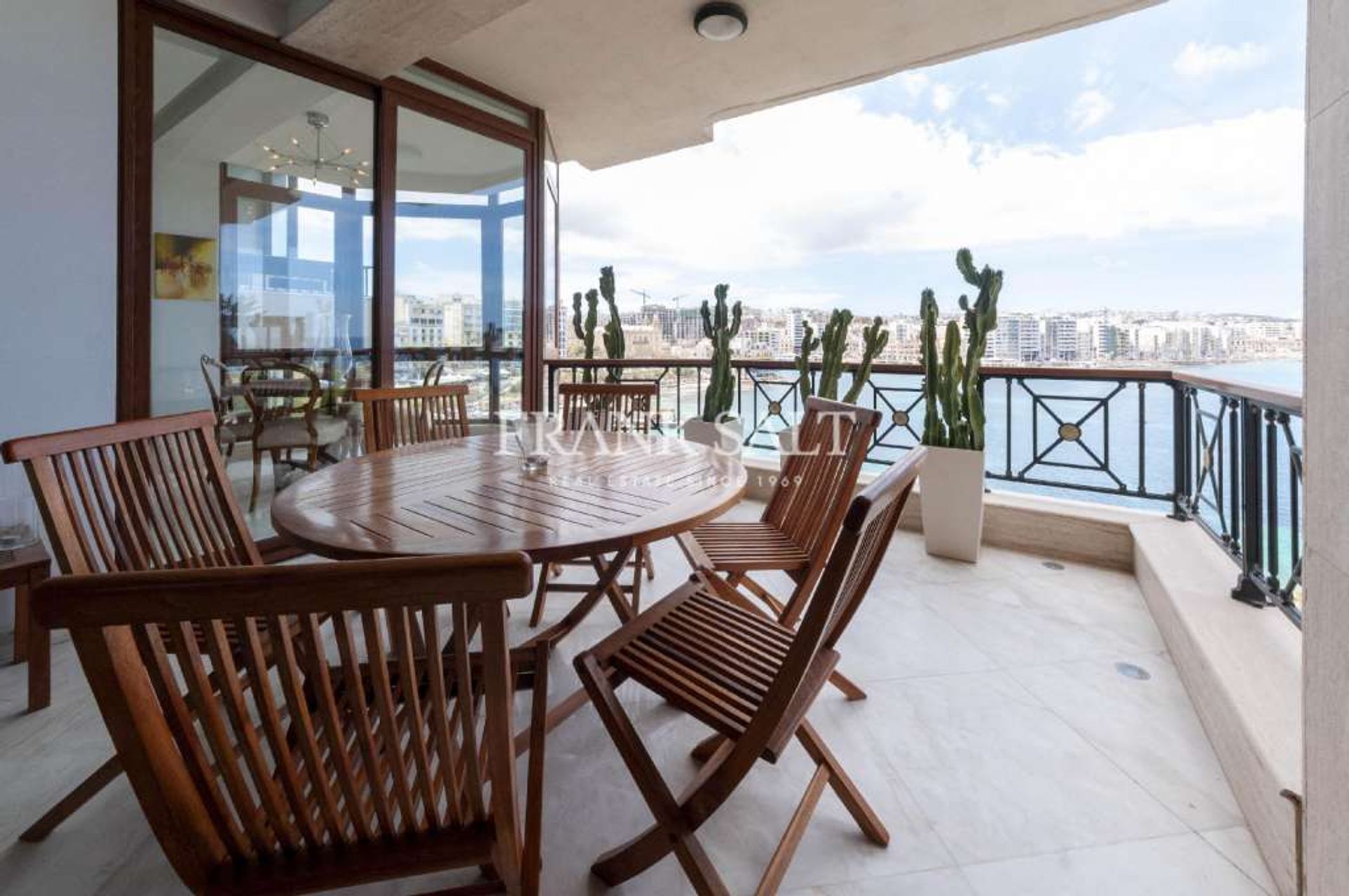 Condominio en Sliema,  11551615