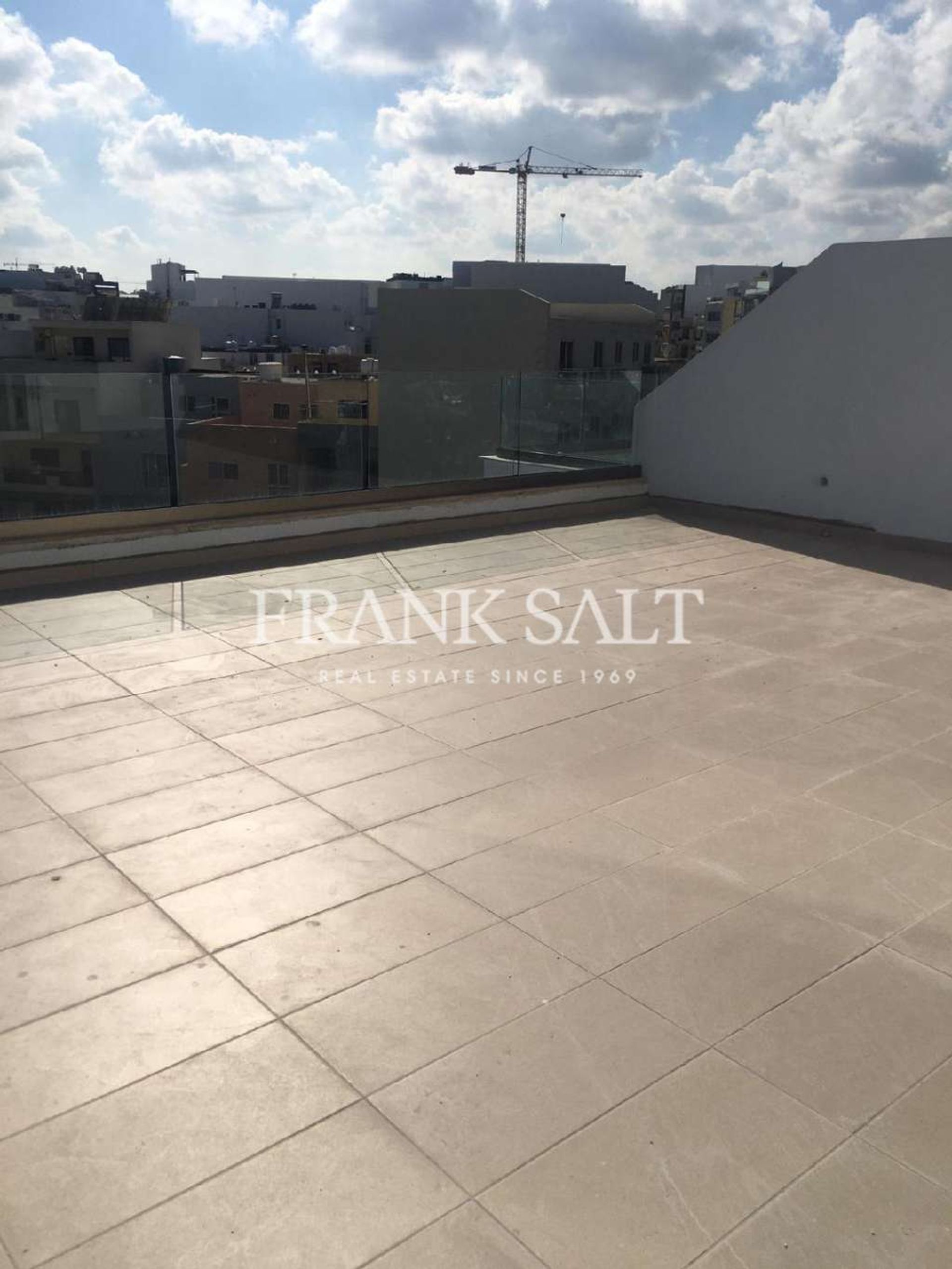 Condominio en Tal-Mejda, Swieqi 11551936