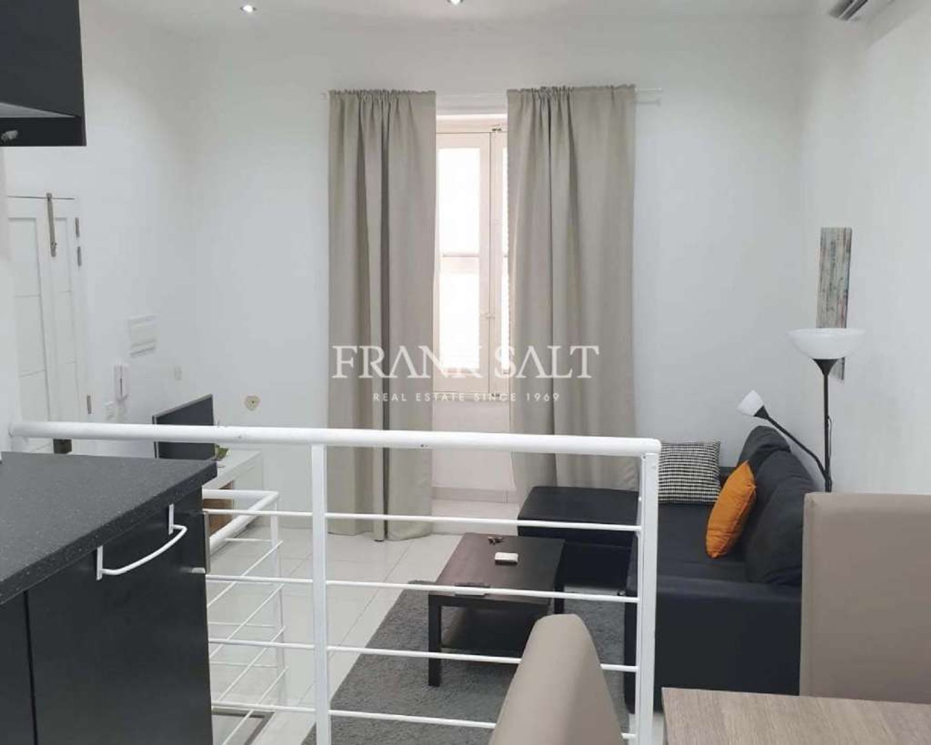 Condominium dans Sliema,  11552082