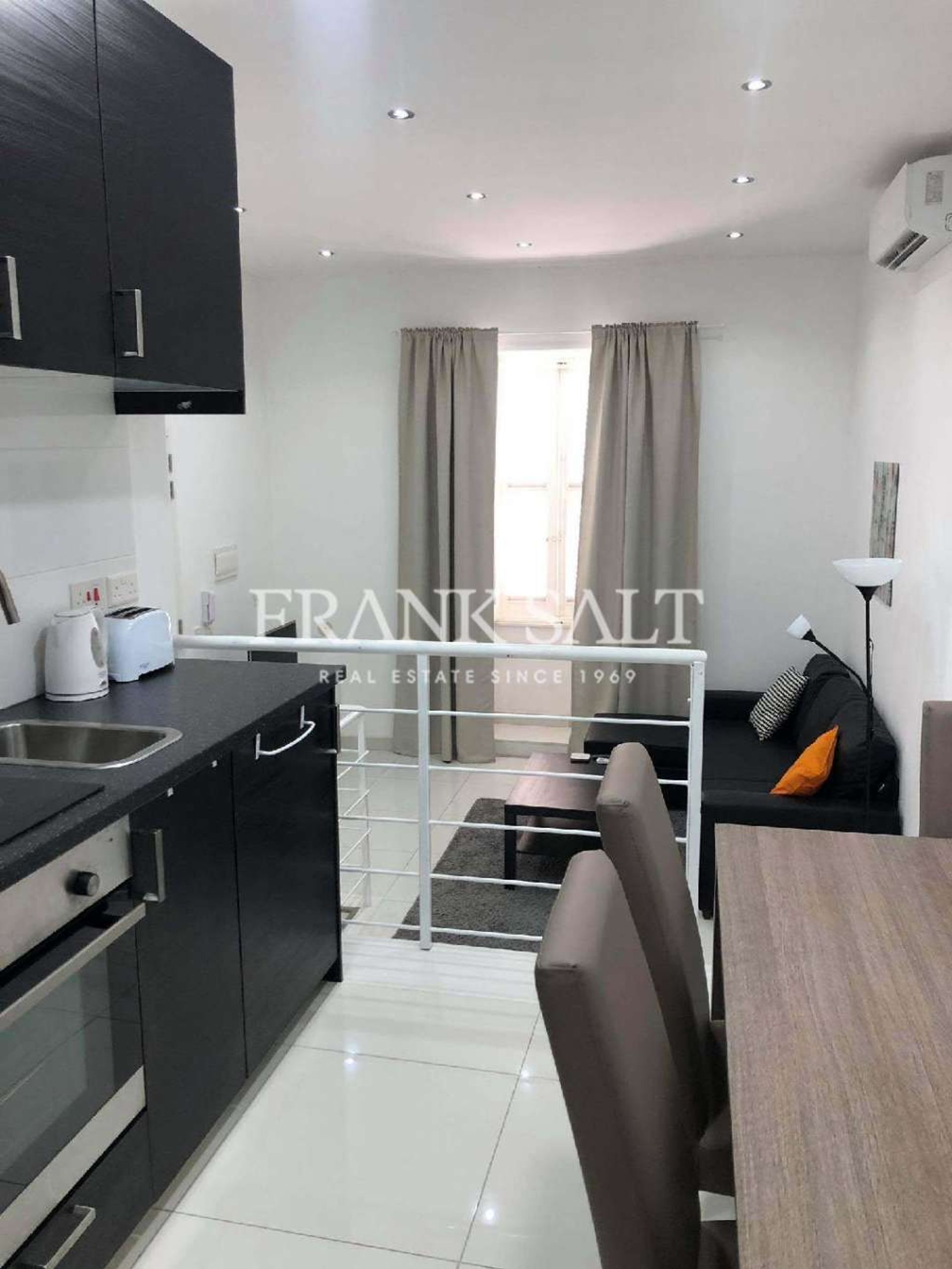 Condominium dans Sliema,  11552082