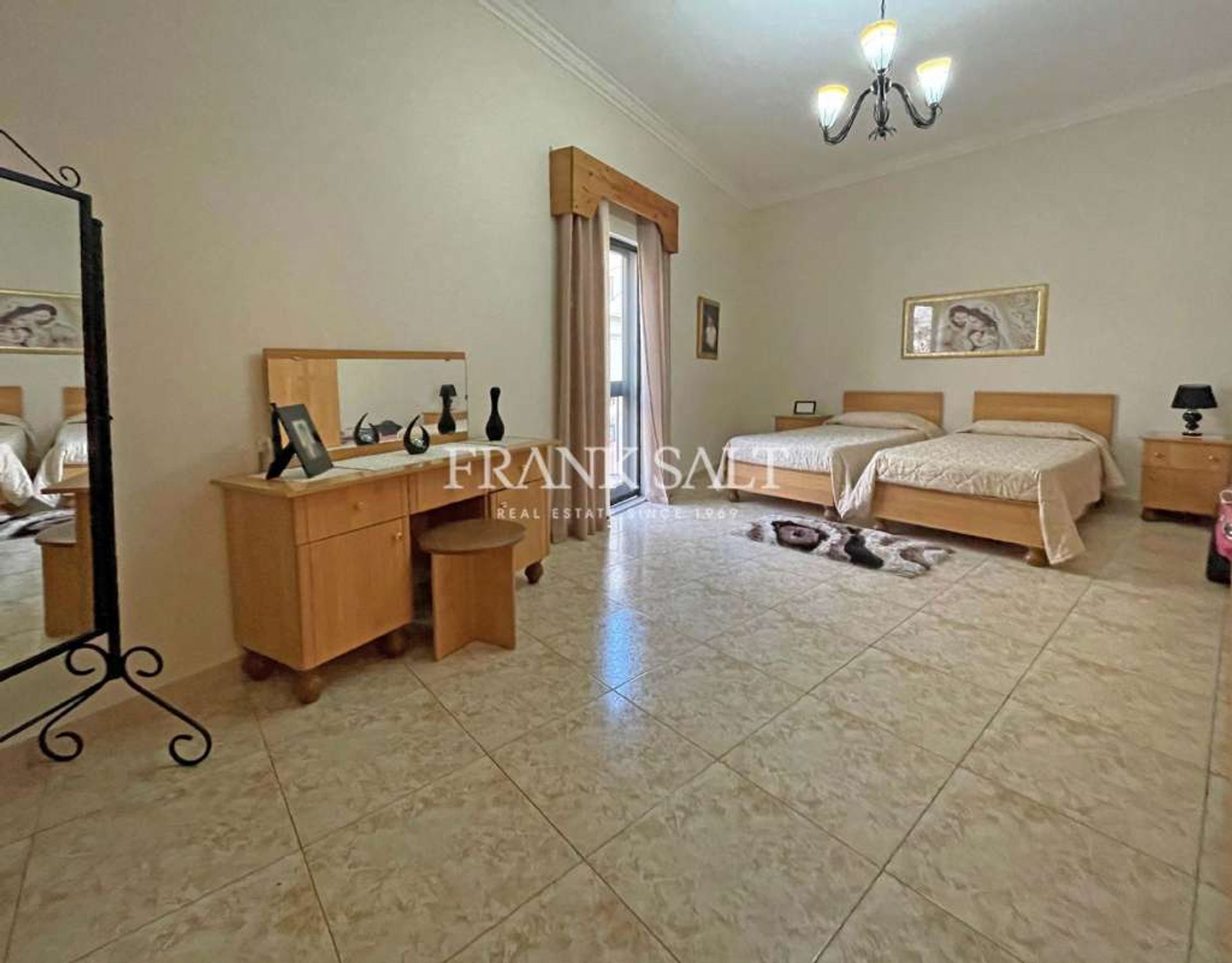 Condominium in Birkirkara,  11552245