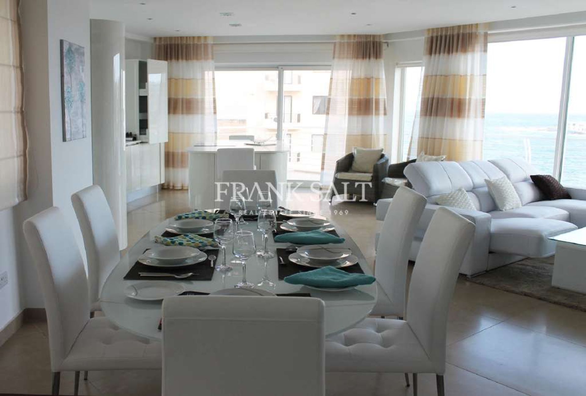 Condominium in San Giljan, San Giljan 11552698