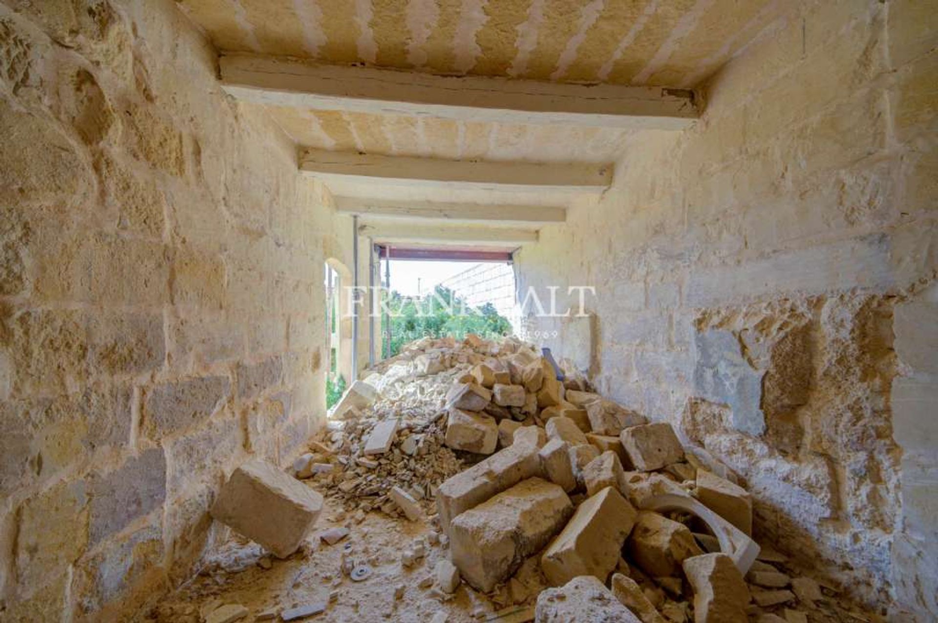 loger dans Għasri,  11552740