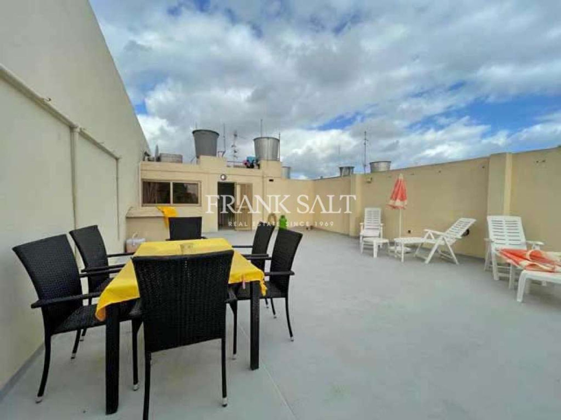 Condominium in Birkirkara,  11552840