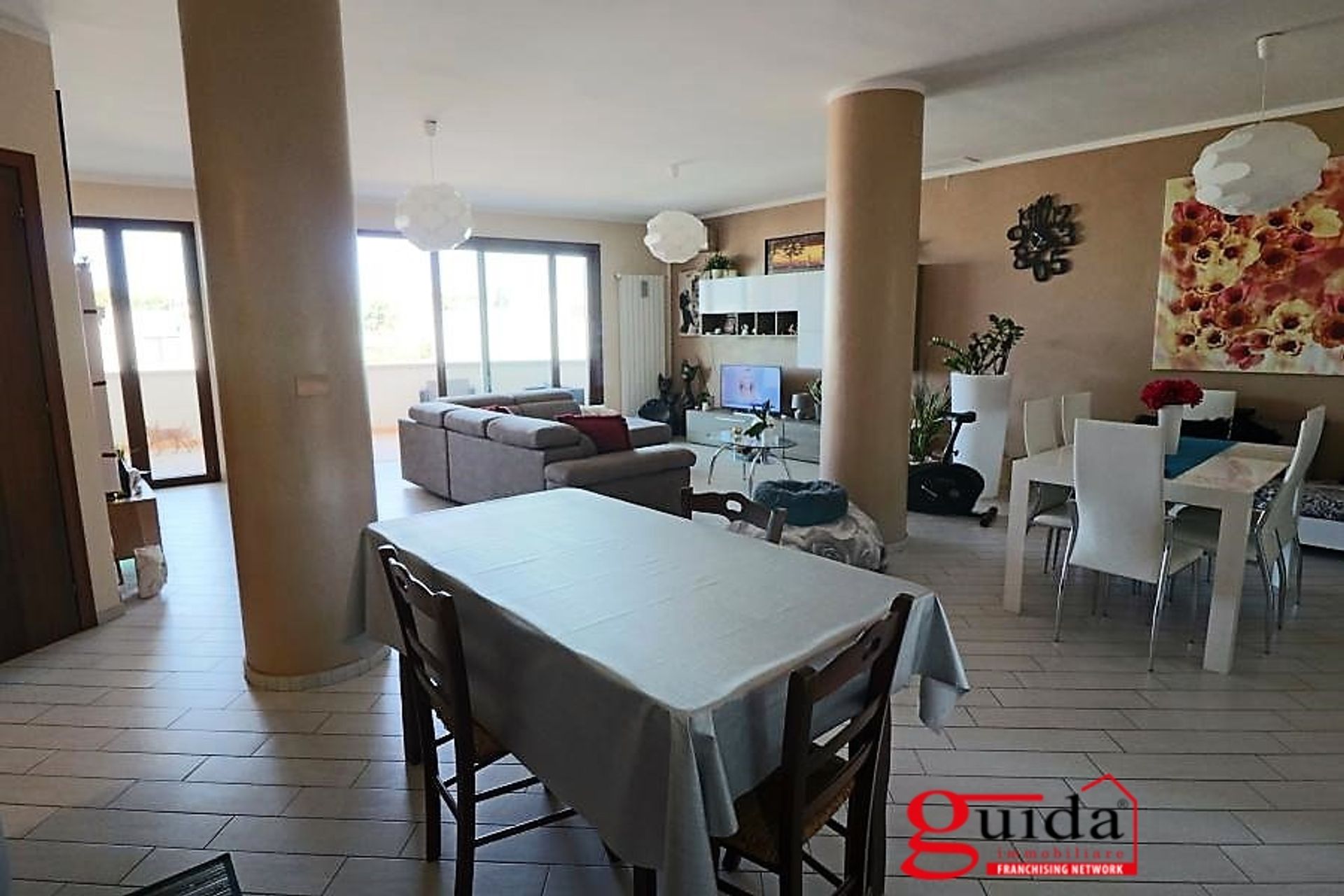 Condominio en Casarano, Apulia 11553207