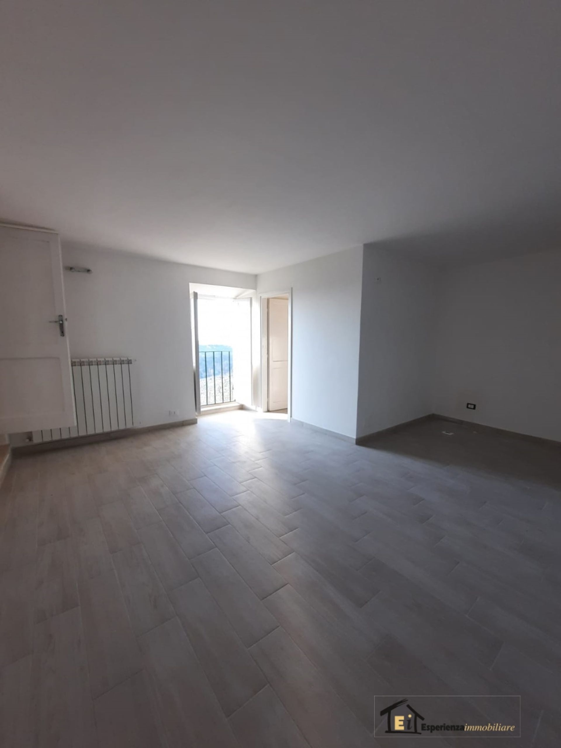 Condominium dans Caspéria, Latium 11553282