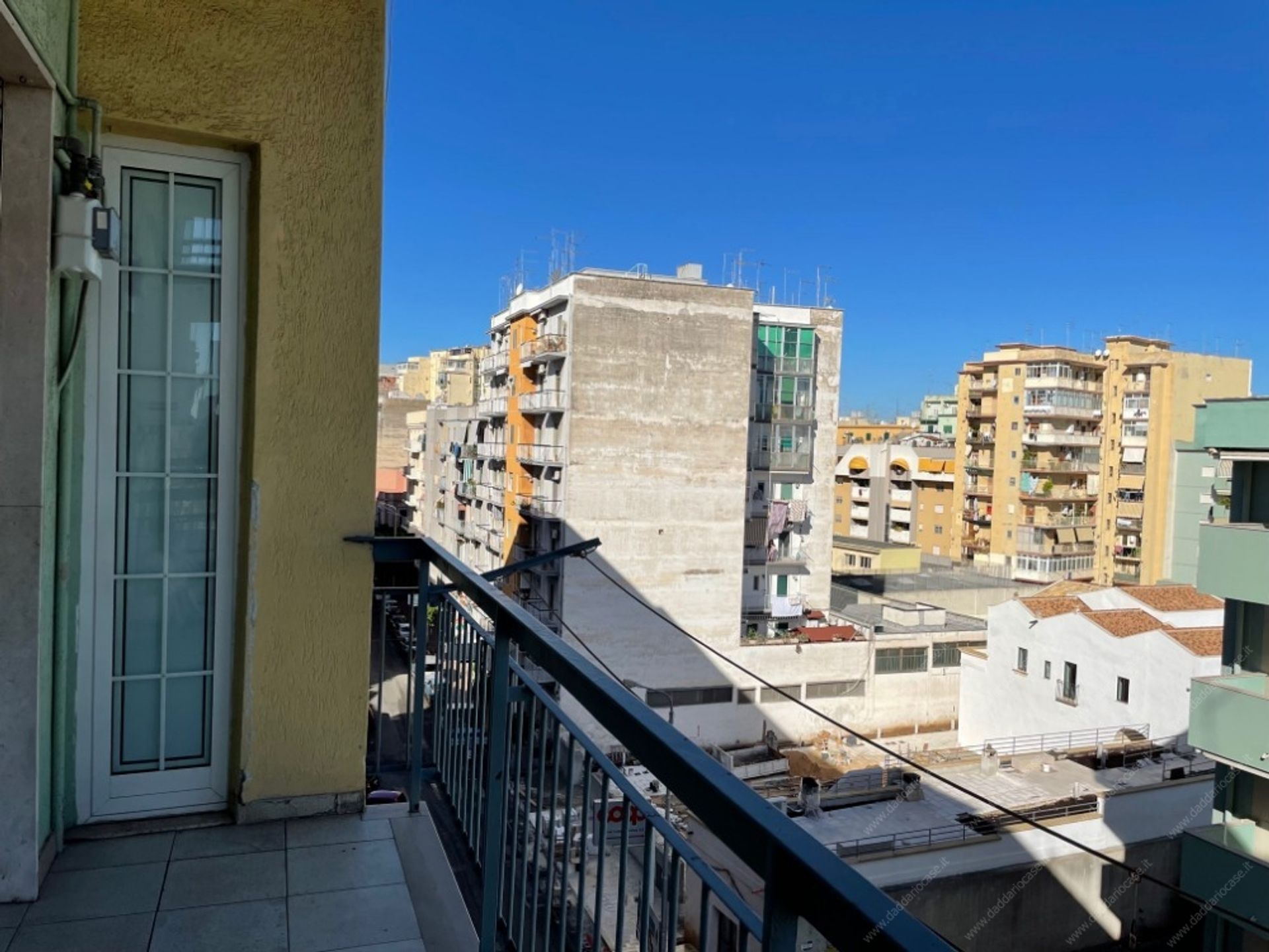 Condominio en Taranto, Apulia 11553999