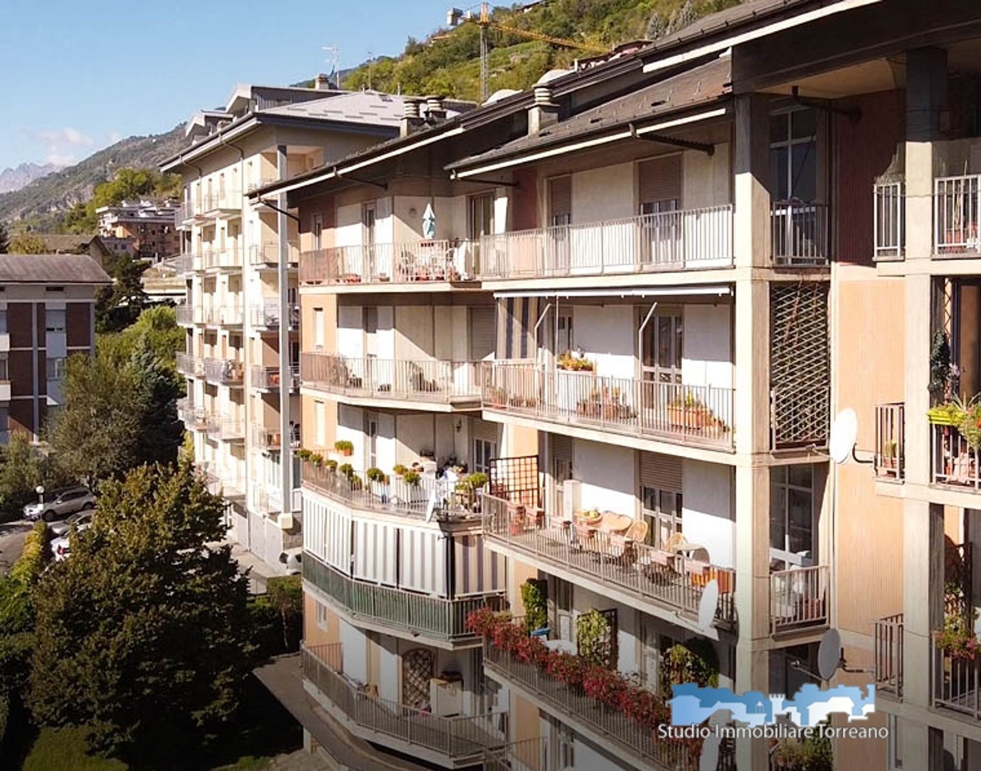 Condominium dans Aosta, Aosta 11554384