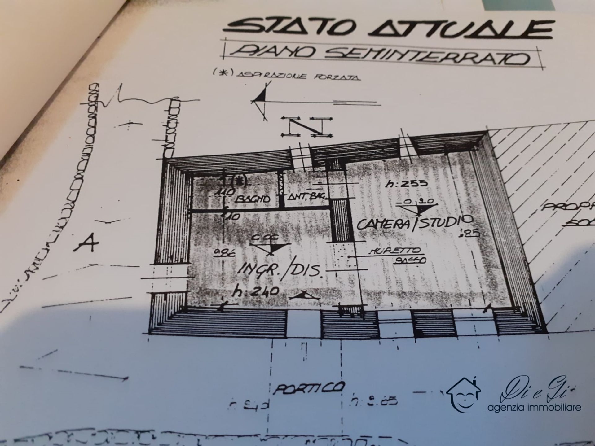 Kondominium dalam Garlenda, Liguria 11554397