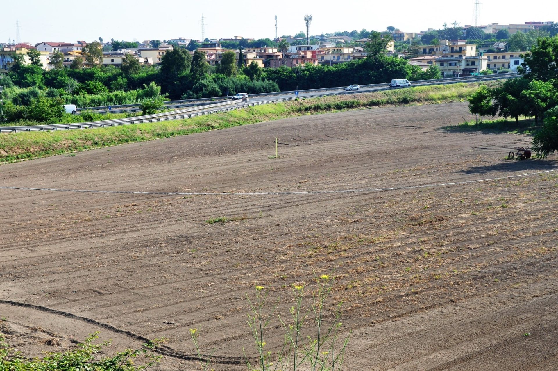 Terre dans Giugliano in Campania, Campania 11554414