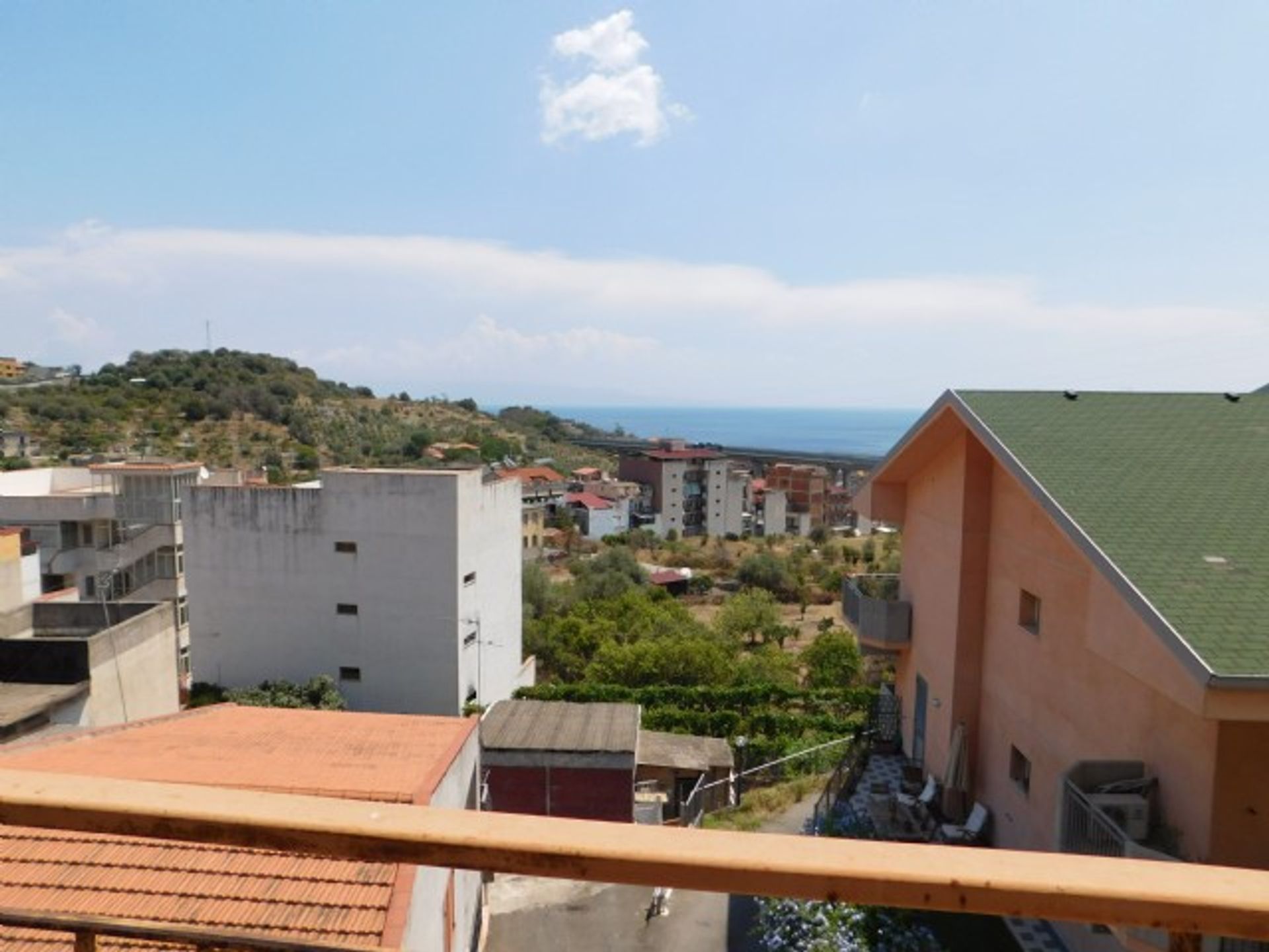 Condominium dans Sainte Thérèse de Riva, Sicile 11554466