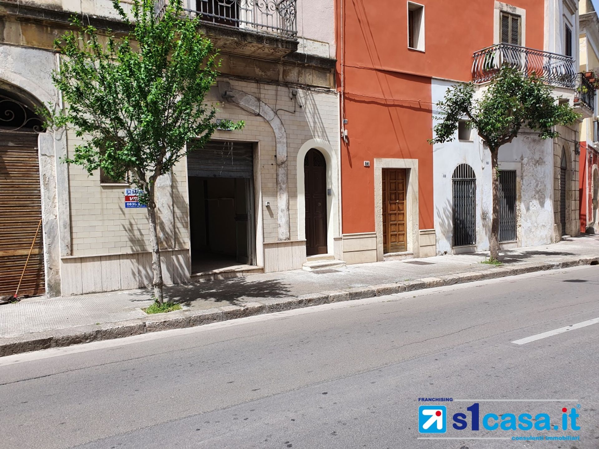 Industriell im Galatina, Apulien 11554525