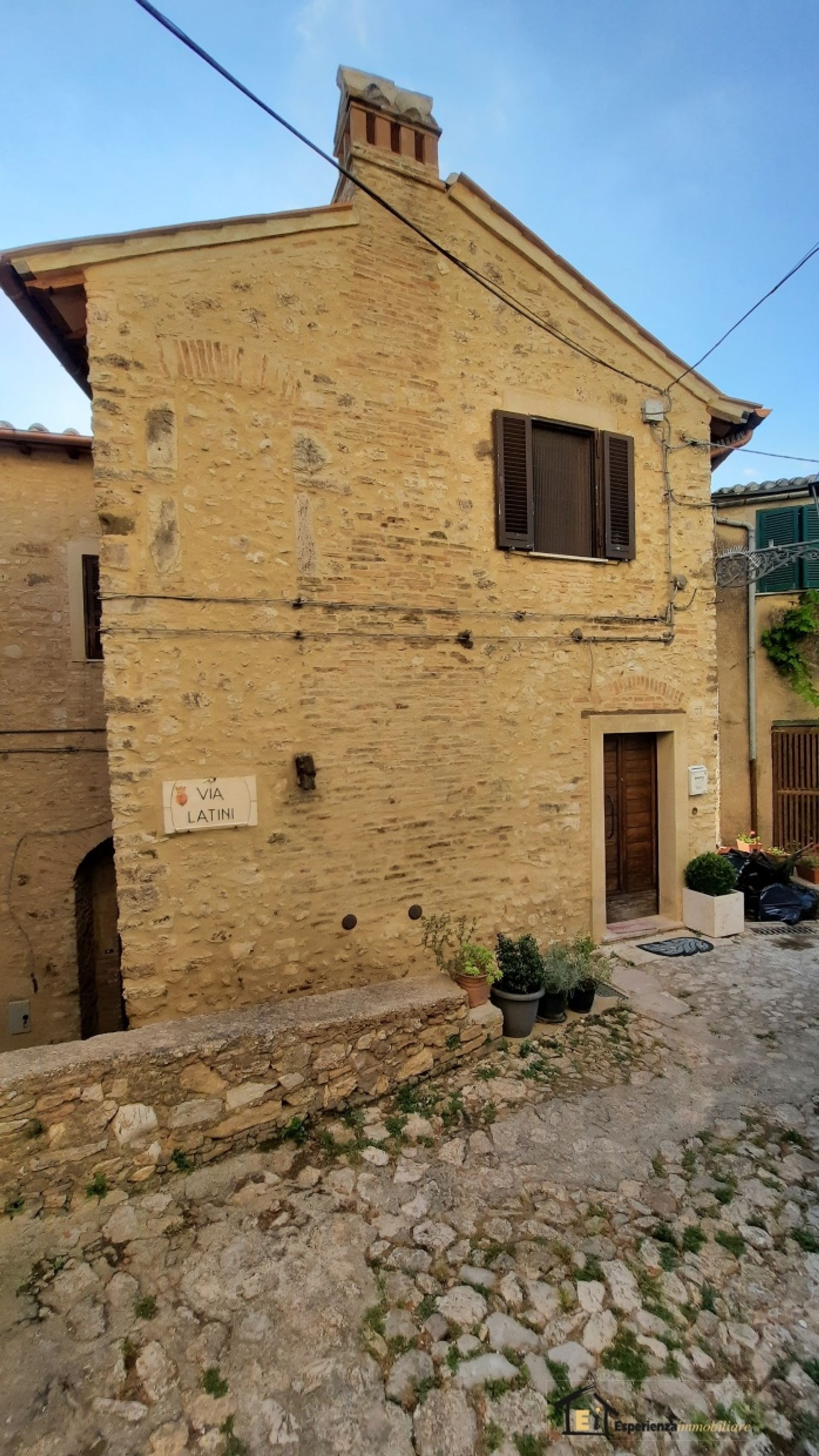 Condominium in Casperia, Lazio 11554611