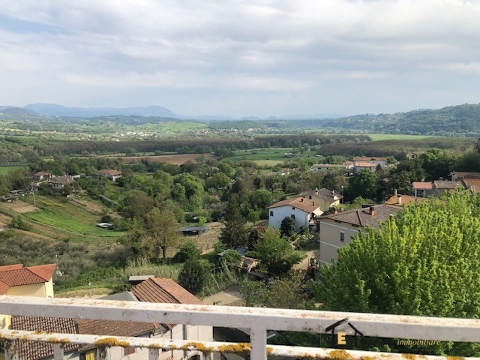 Condomínio no Gavignano, Lazio 11554612