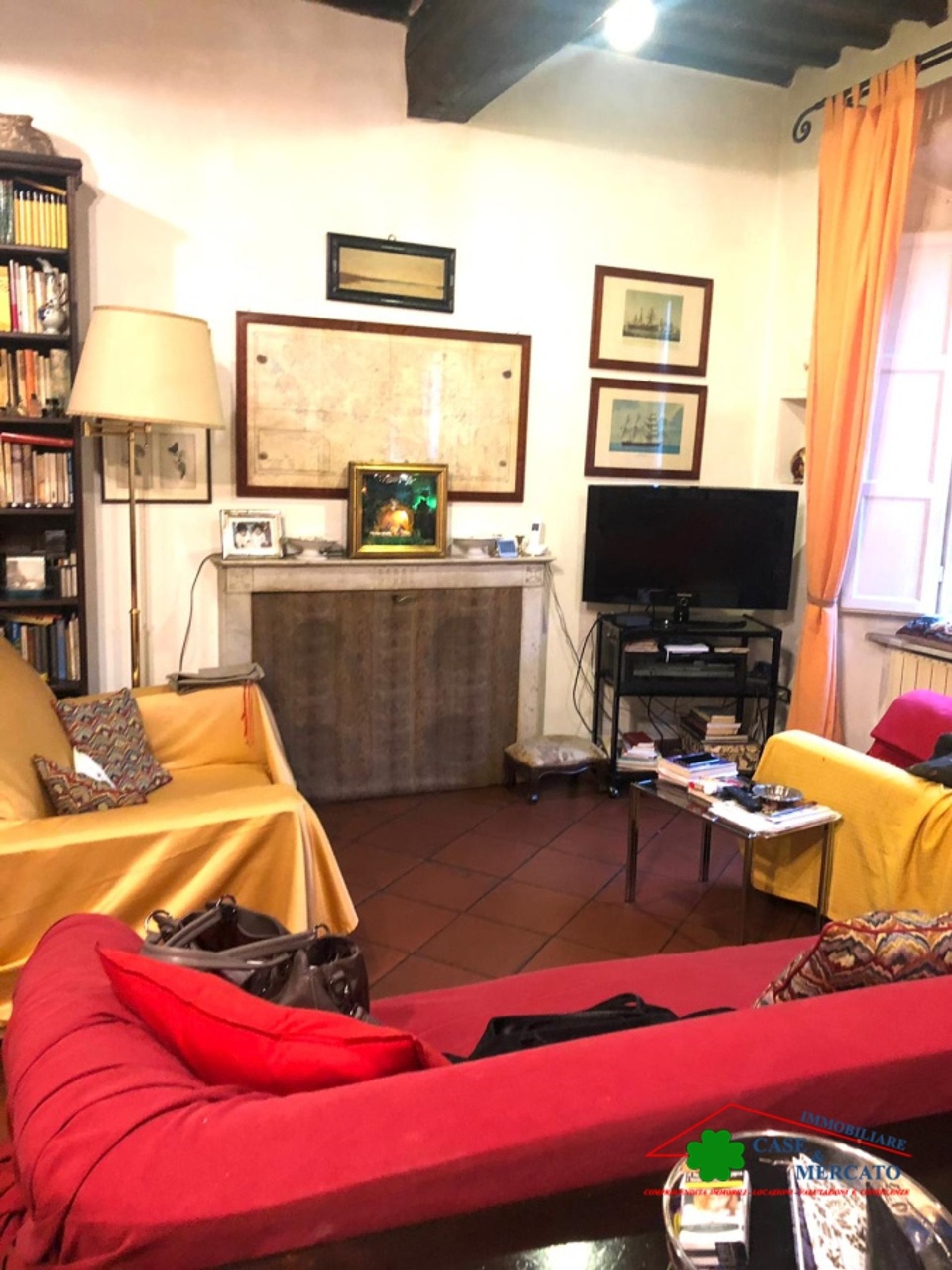 Condominium in Lucca, Tuscany 11554720