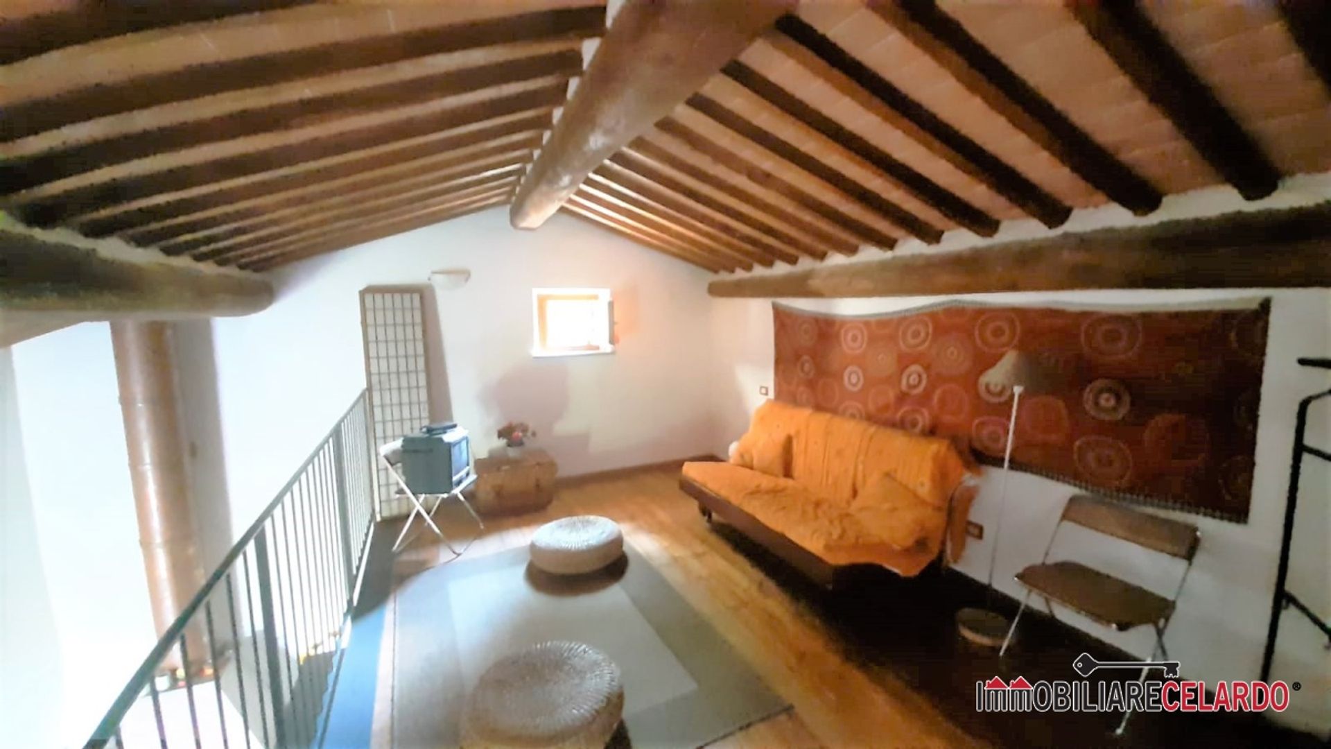 Condominium in Radicondoli, Tuscany 11554767