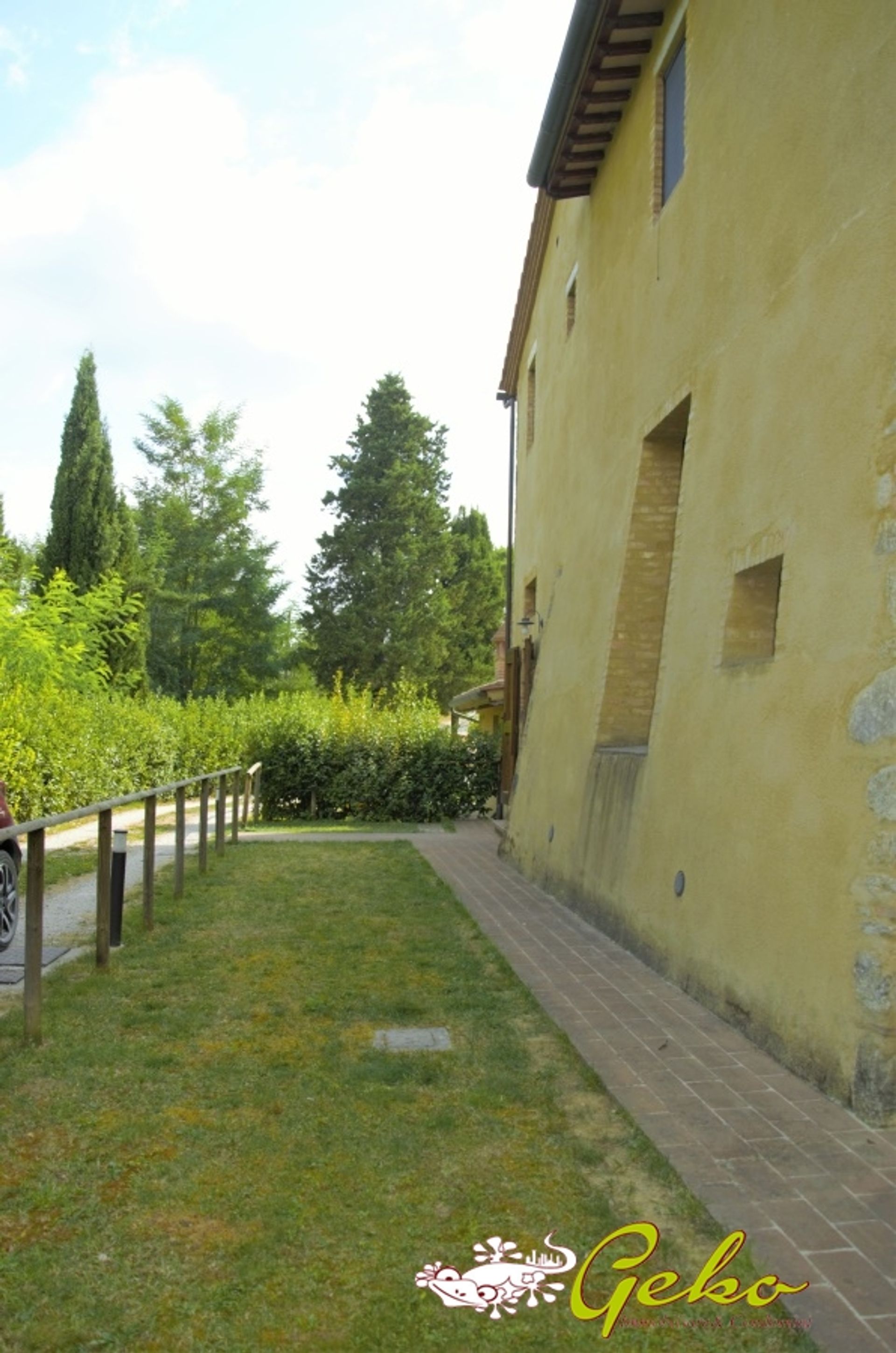 Rumah di San Gimignano, Toskana 11554989