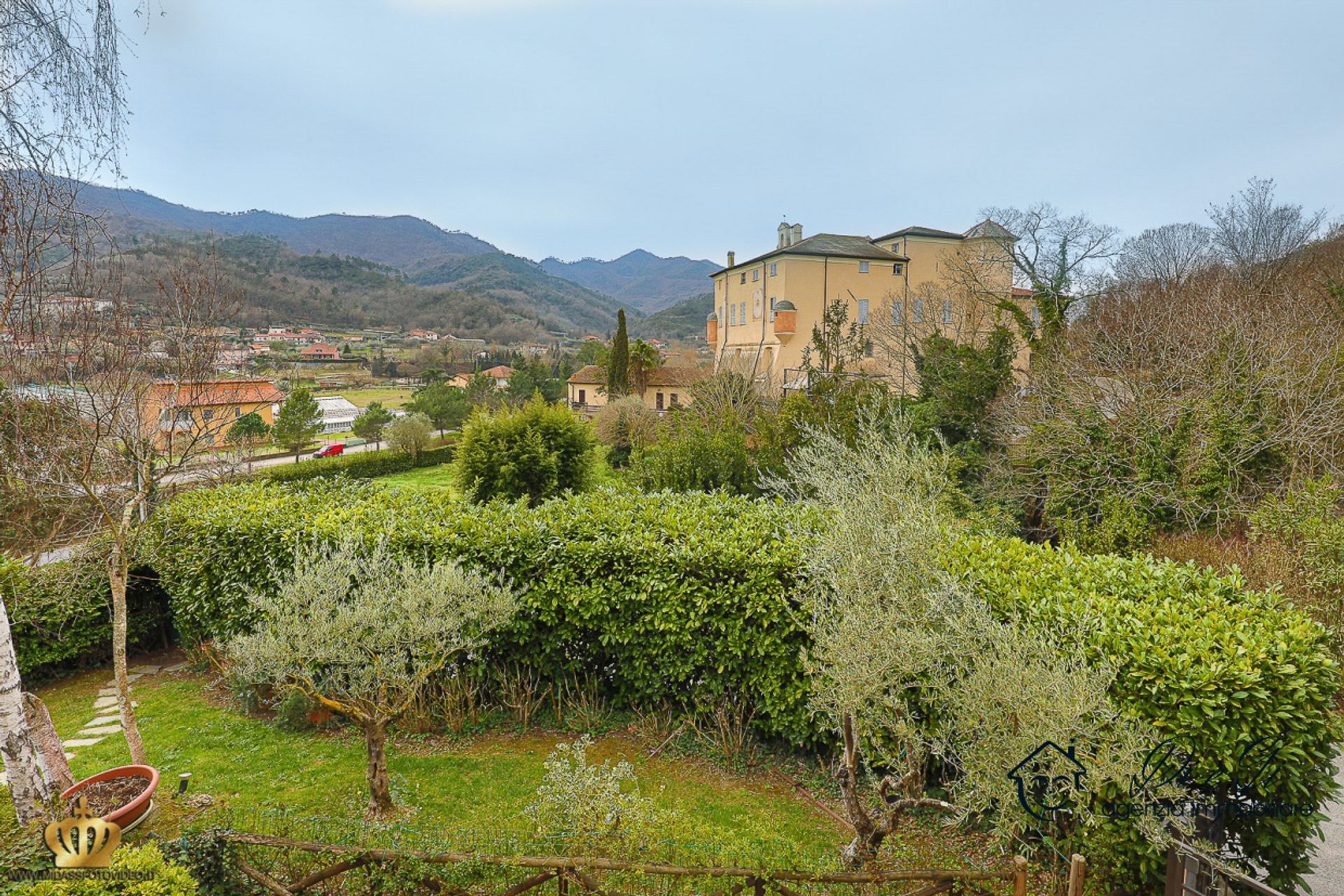 Hus i Garlenda, Liguria 11555007