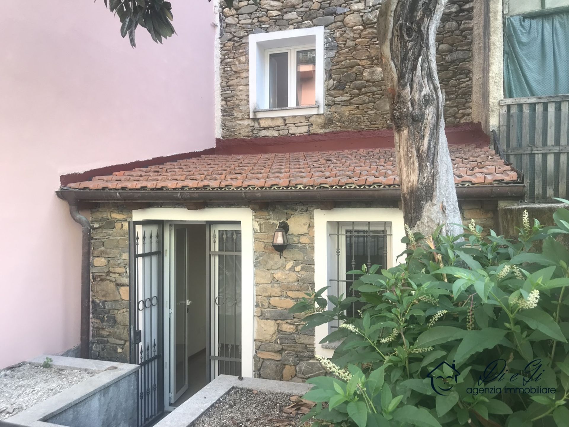 Haus im Garlenda, Liguria 11555023