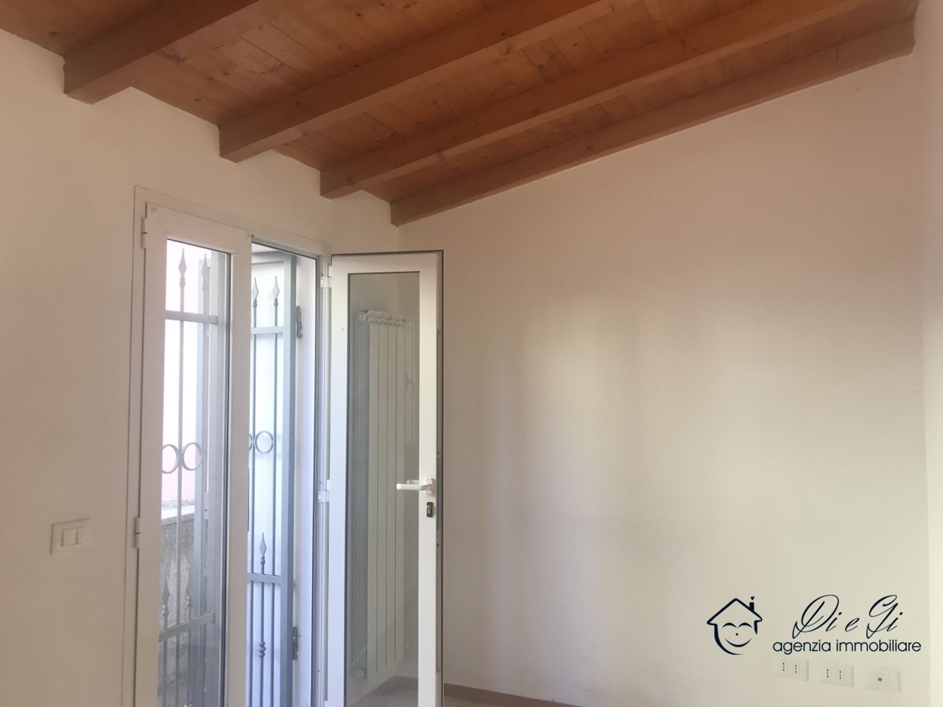 Haus im Garlenda, Liguria 11555023