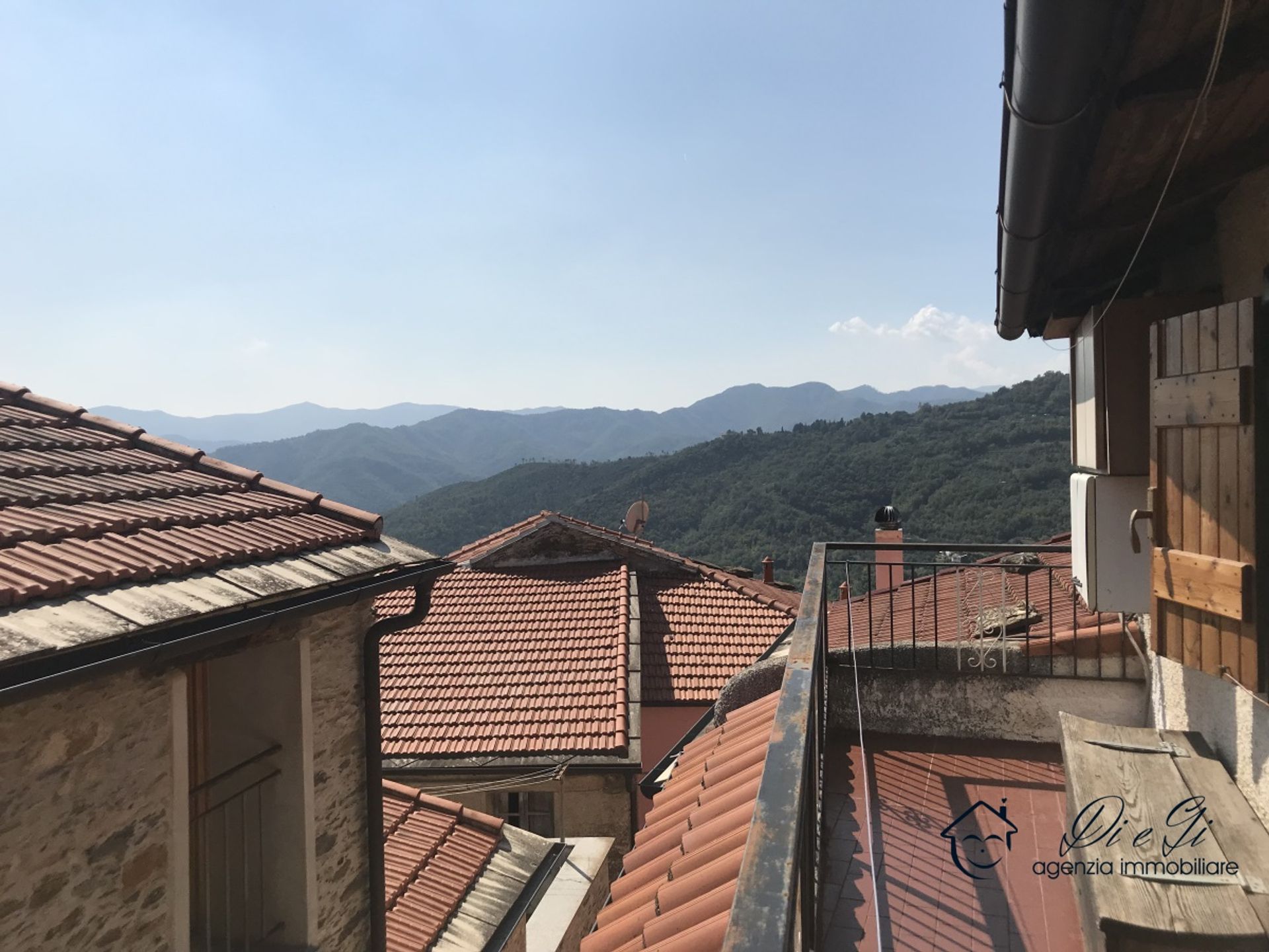 분양 아파트 에 , Liguria 11555038