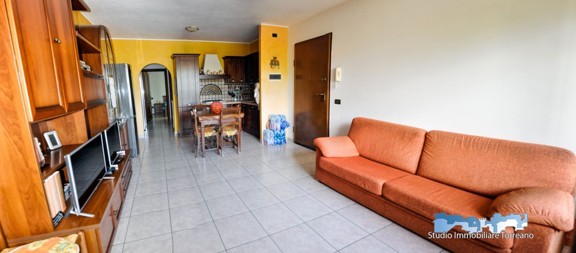 Condominium in Rivoli, Piemonte 11555185