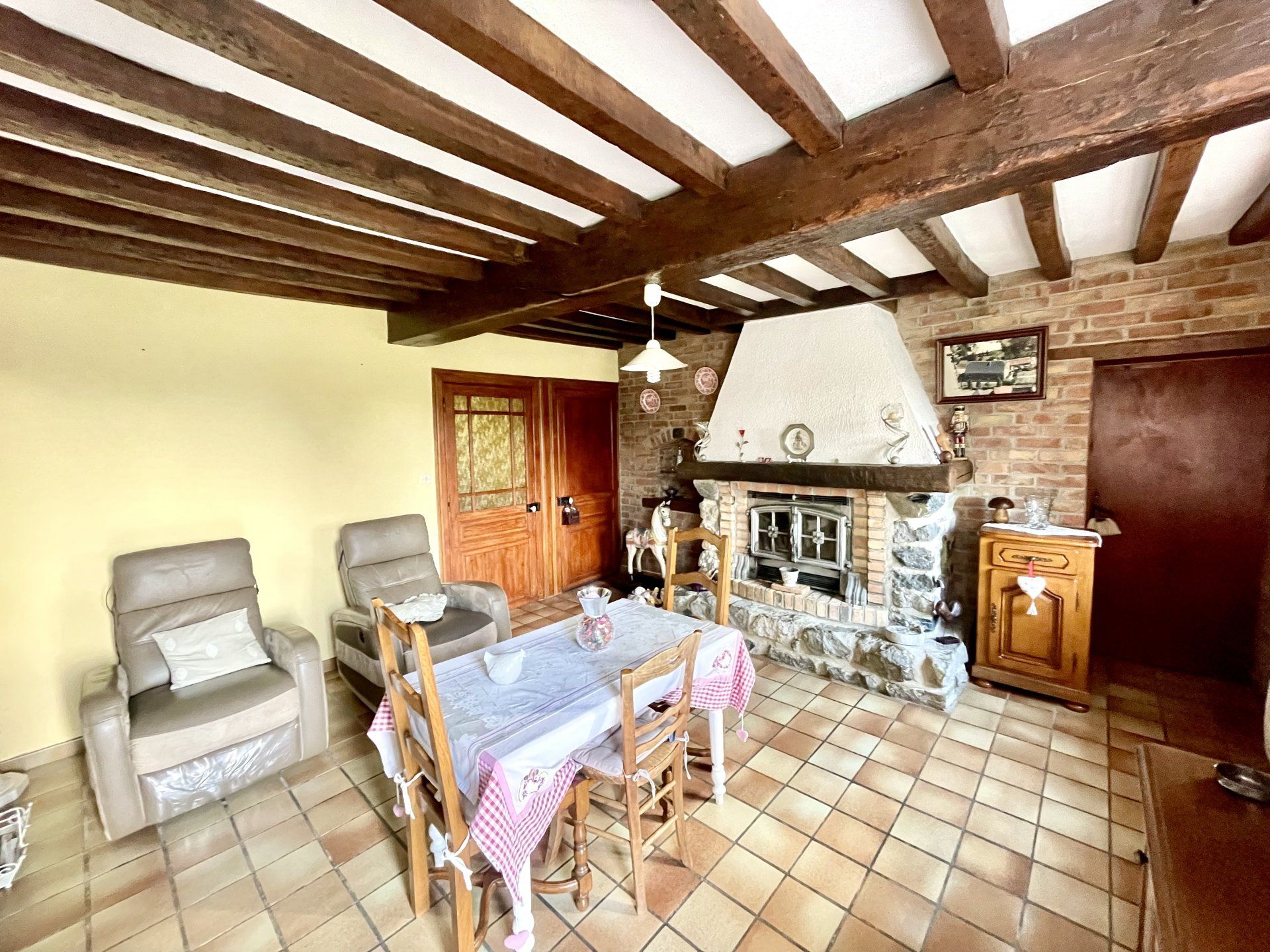 Huis in Aulnoye-Aymeries, Hauts-de-France 11555323