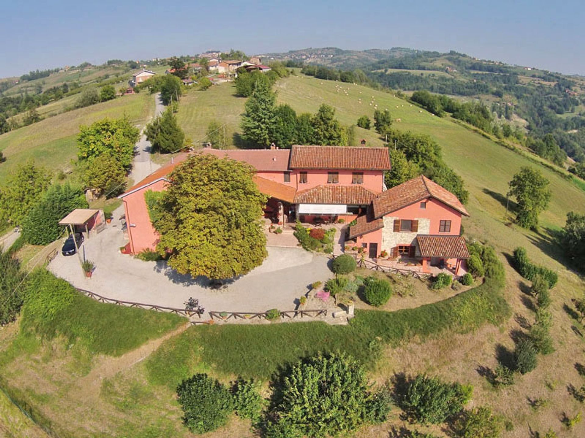 Huis in Murazzano, Piemonte 11598697