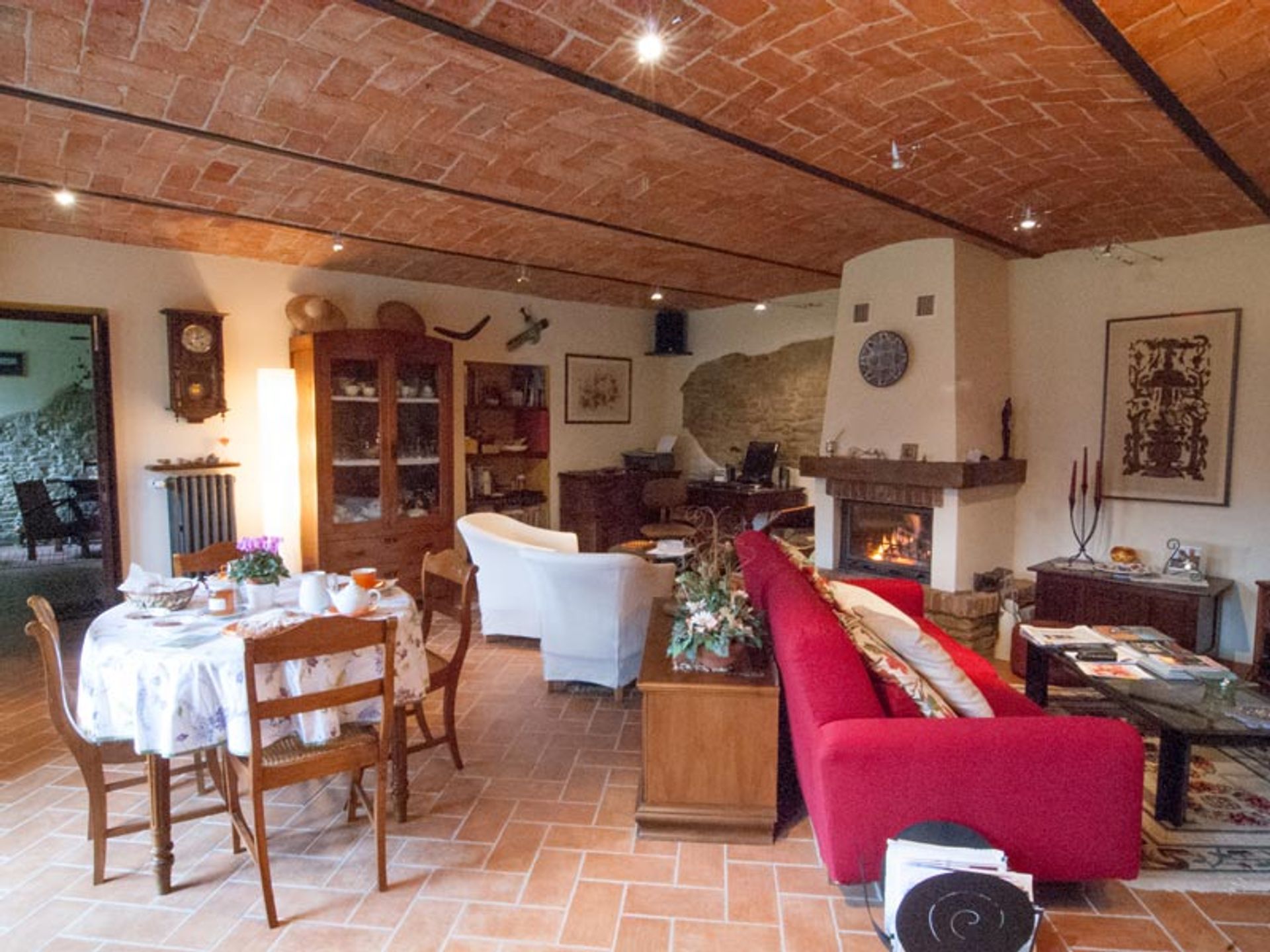 House in Montelupo Albese, Piedmont 11598713