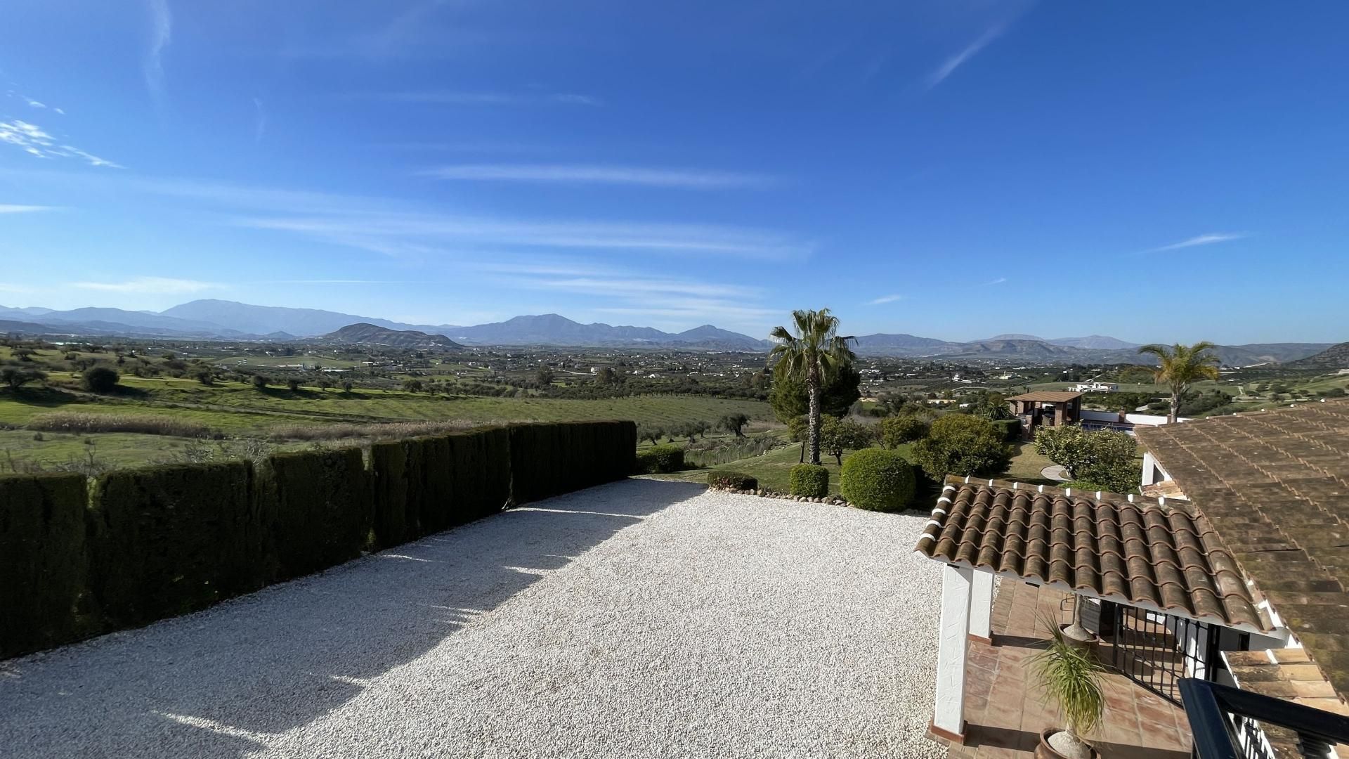 Haus im Alhaurín el Grande, Andalucía 11607508