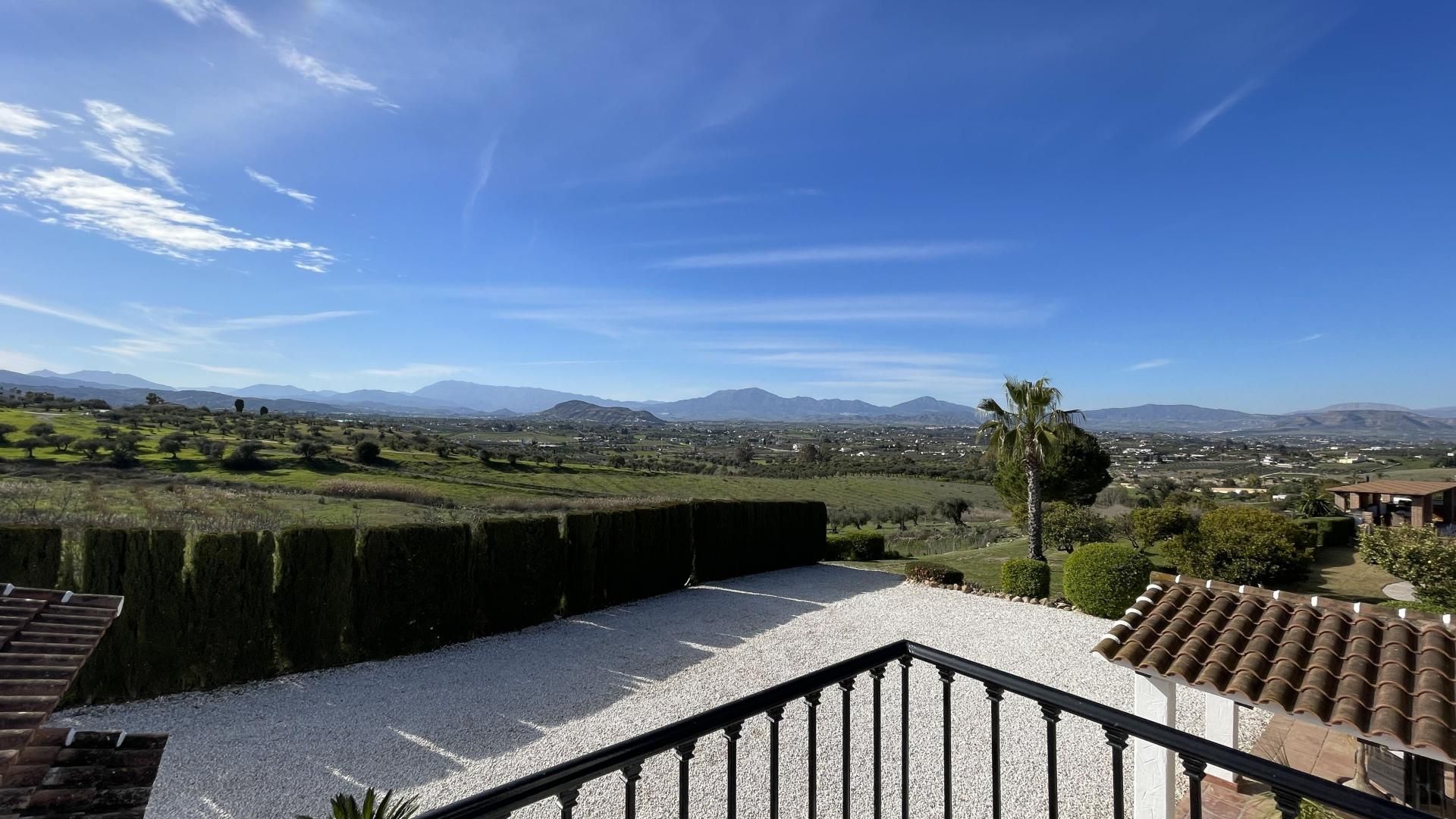 Haus im Alhaurín el Grande, Andalucía 11607508