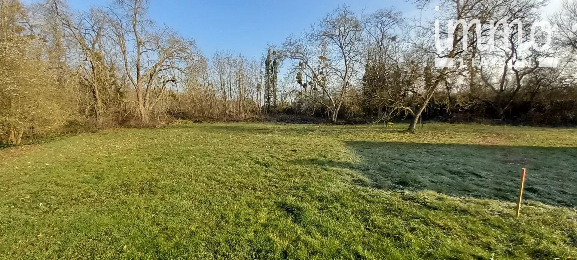 Land in Vineuil, Centre-Val de Loire 11608879