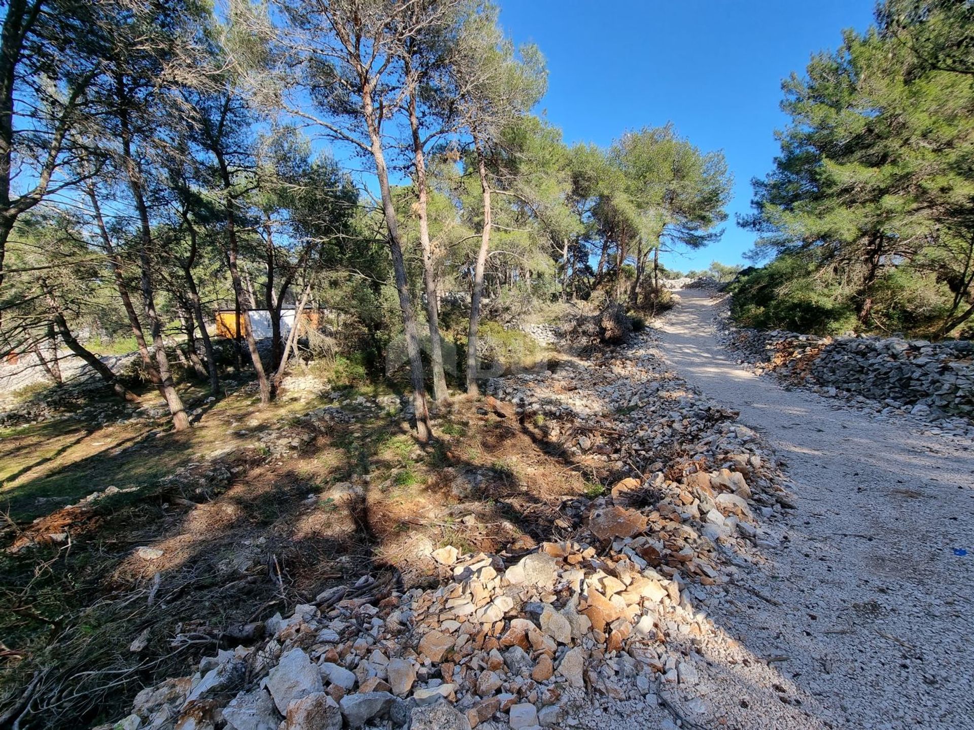 Tanah dalam Mali Losinj, Primorsko-Goranska Zupanija 11608987