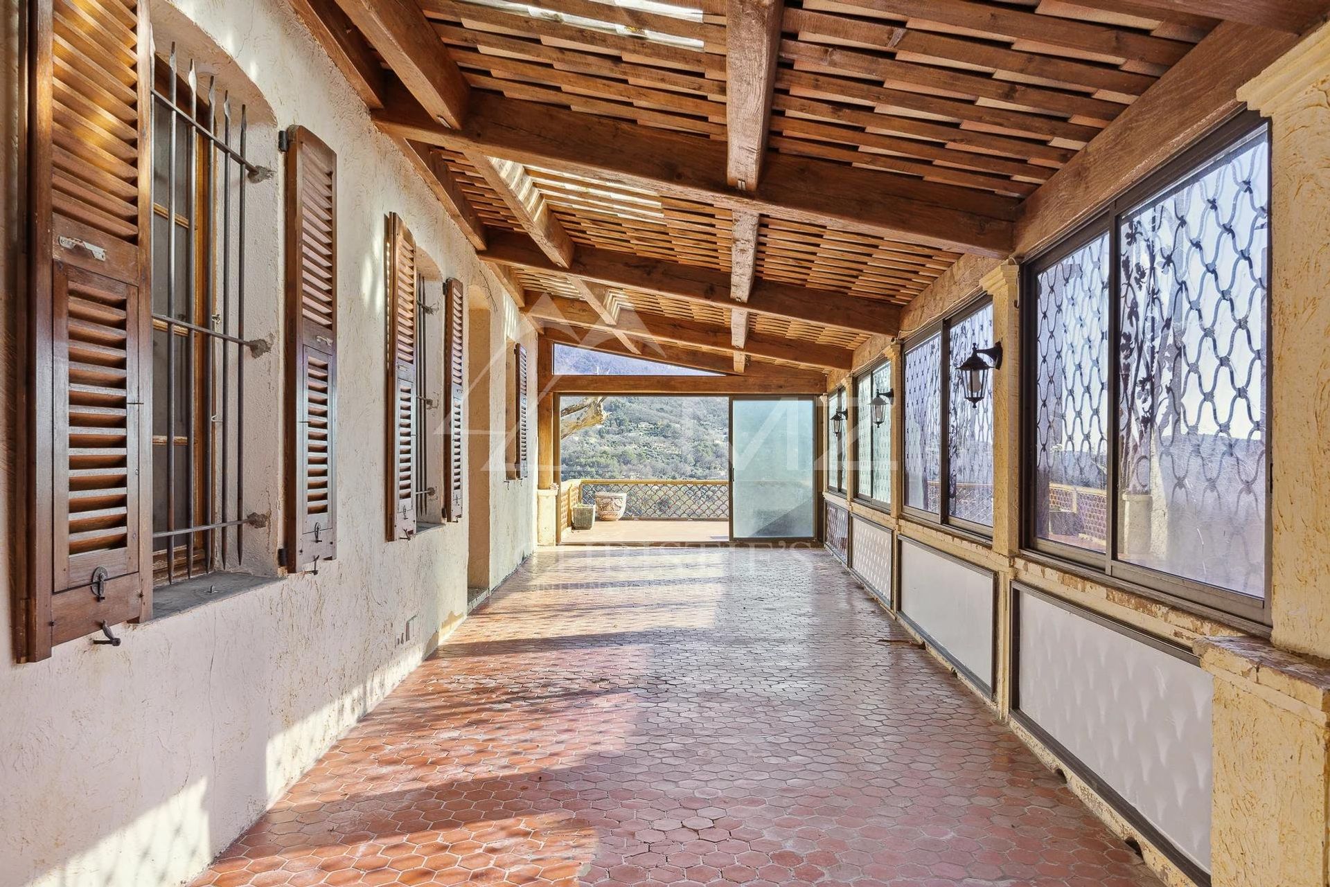 casa en Le Bar-sur-Loup, Provence-Alpes-Cote d'Azur 11611135