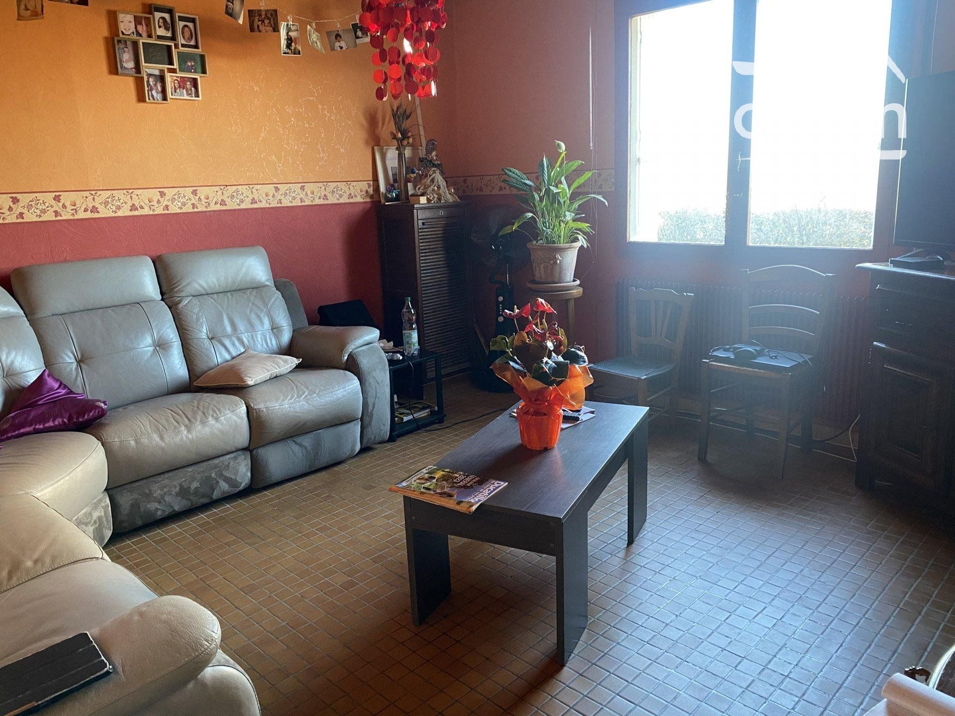 Huis in Montcombroux-les-Mines, Allier 11613530