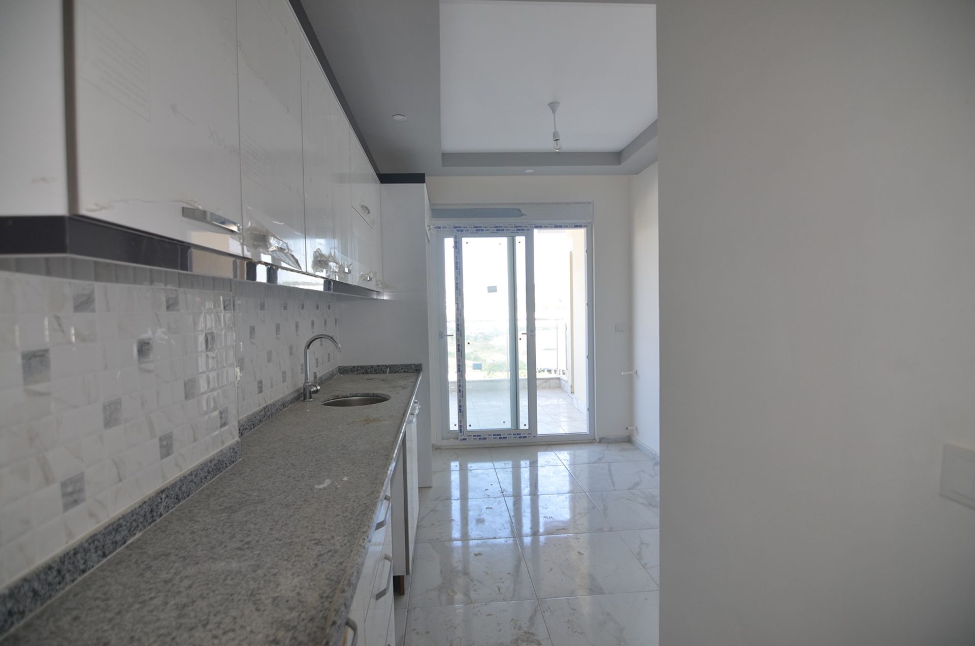 Condominium in Avsallar, Antalya 11613719