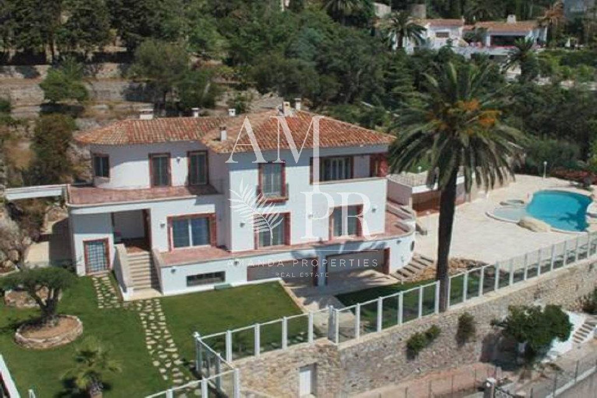 casa en Vallauris, Provenza-Alpes-Costa Azul 11614369