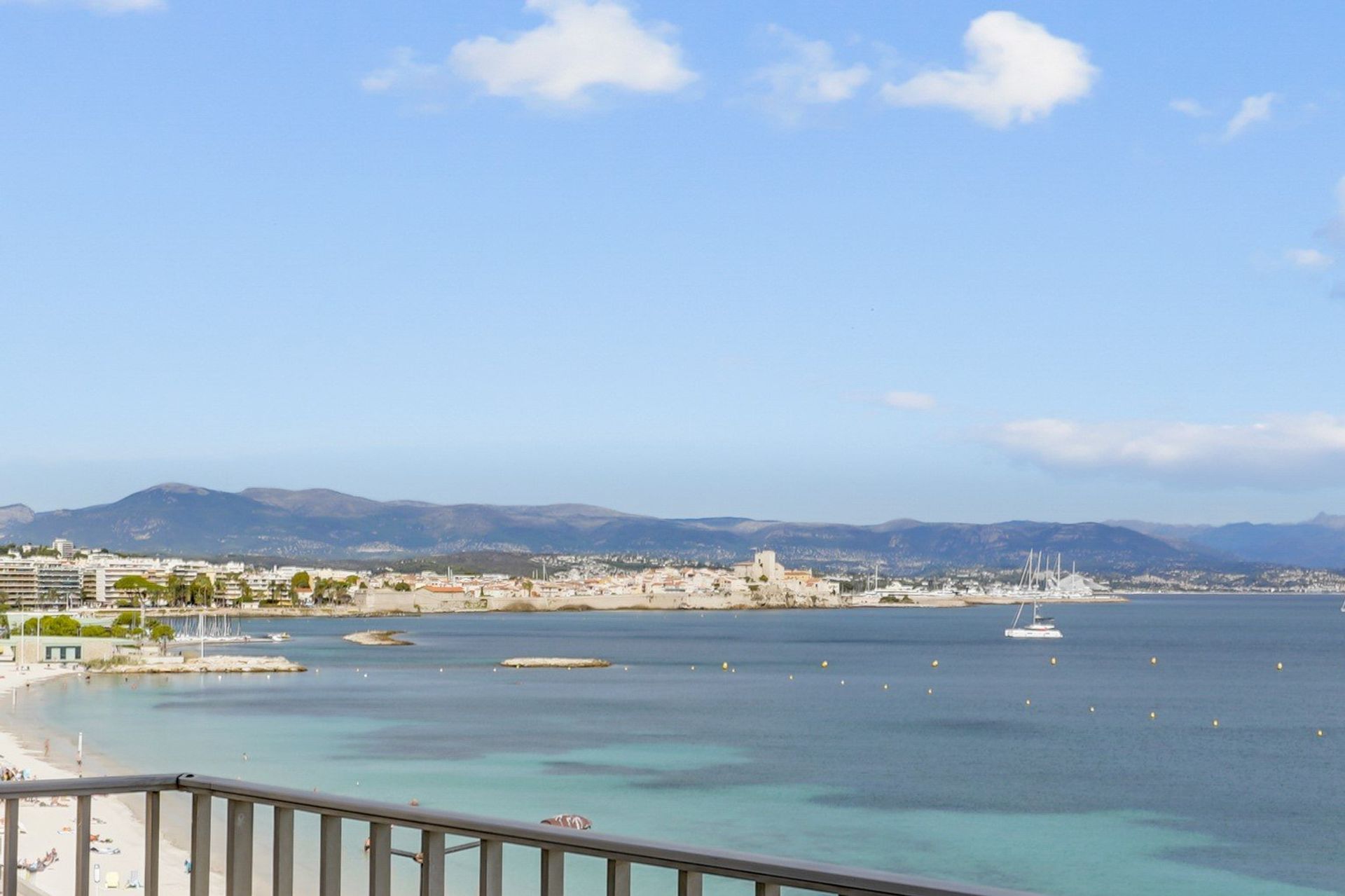 Borettslag i Antibes, Alpes-Maritimes 11614750