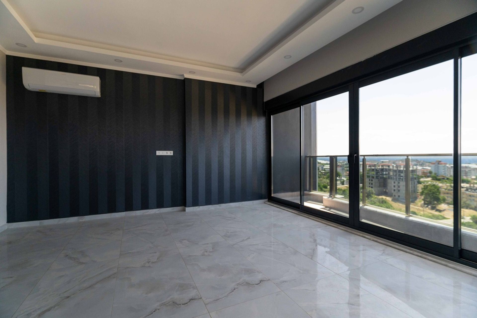 Condominio en Avsallar, Antalya 11615045